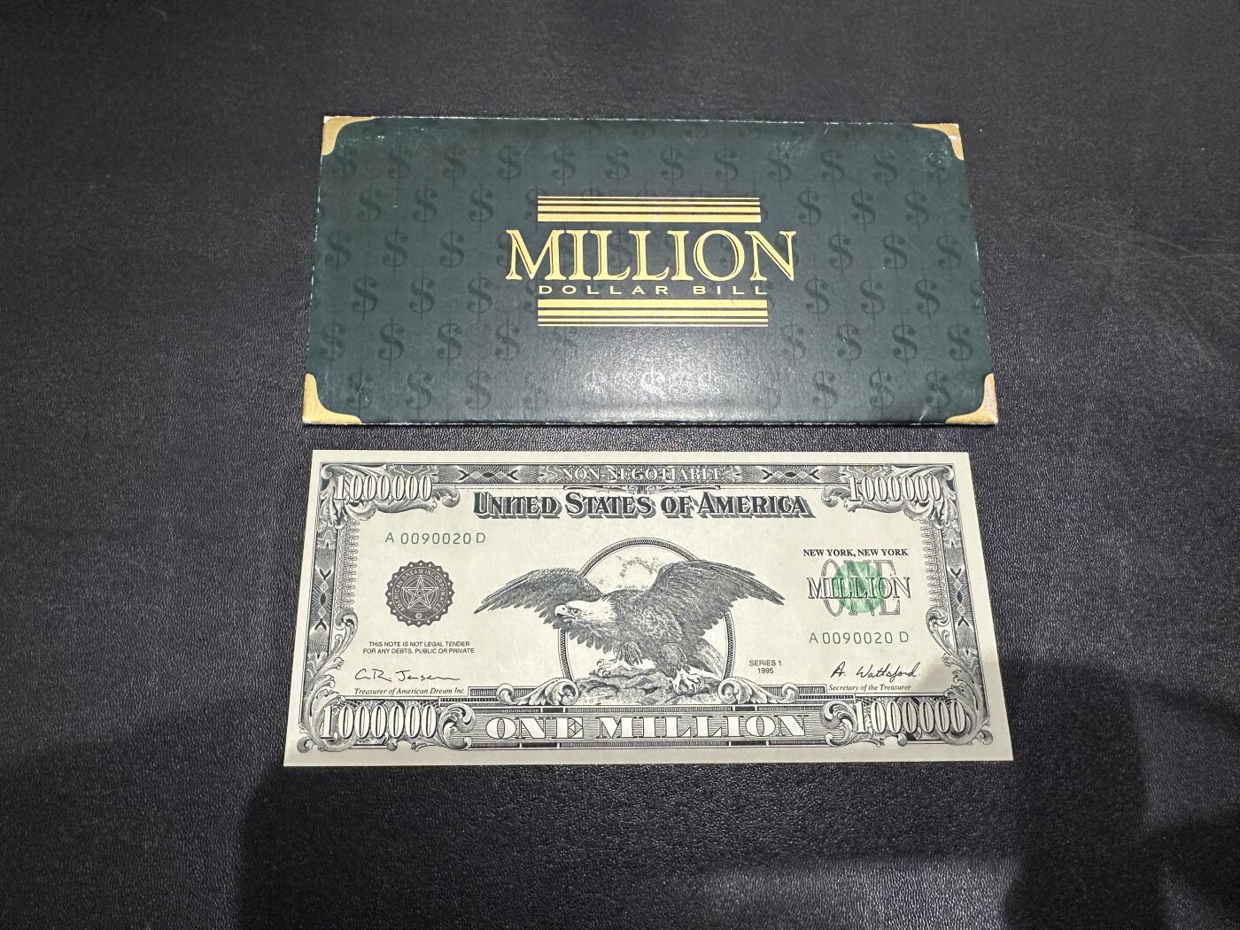 《外钞收藏家》第六百二十二期（精品场）（长期征集拍品、欢迎藏友们联系合作）