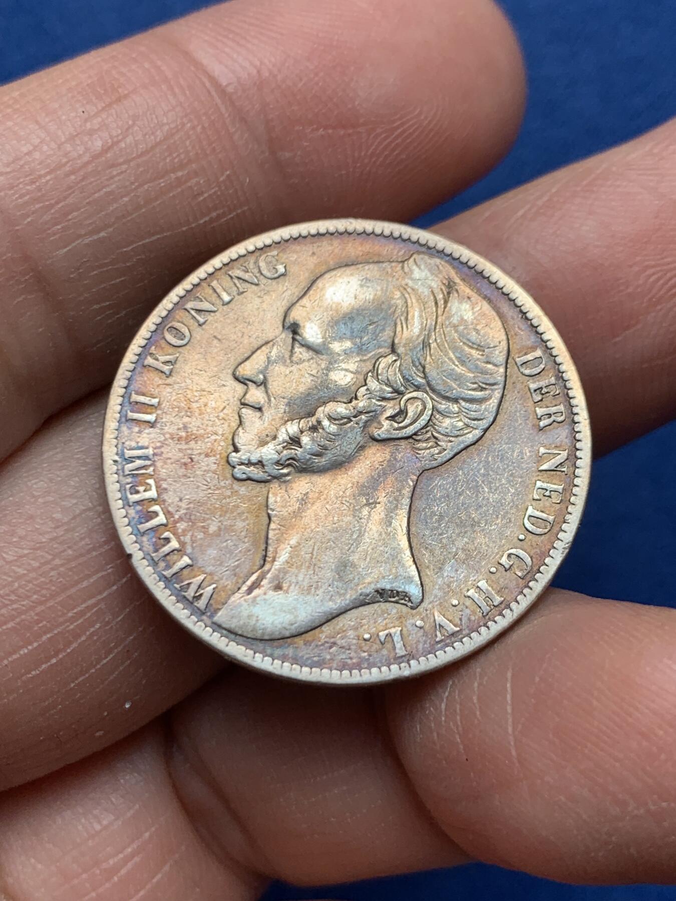 《竞宝斋》第475场 周日，周一 2场连拍 （全场包邮）欢迎送拍 荷兰1847年威廉二世1盾银币 重约9.8克 945银 淡金色包浆