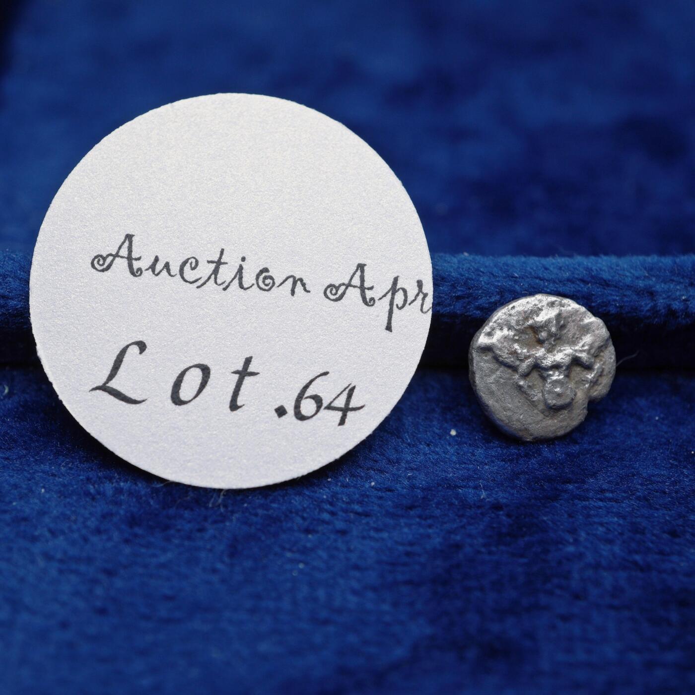 琋语集藏2026年04月欧洲古典打制币拍卖 古希腊西里西亚地区-马洛斯彩虹女神伊利斯与天鹅1奥波银币