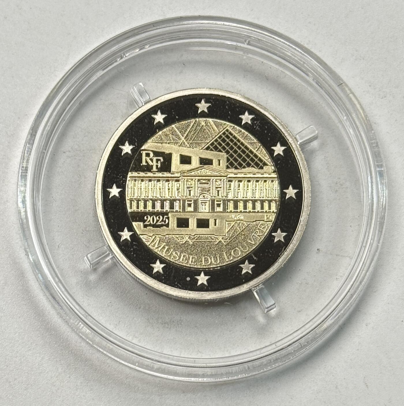 S&S Numismatic世界钱币-拍卖 第123期  法国2025年 巴黎卢浮宫 2欧元双色精制纪念币 盒证齐全