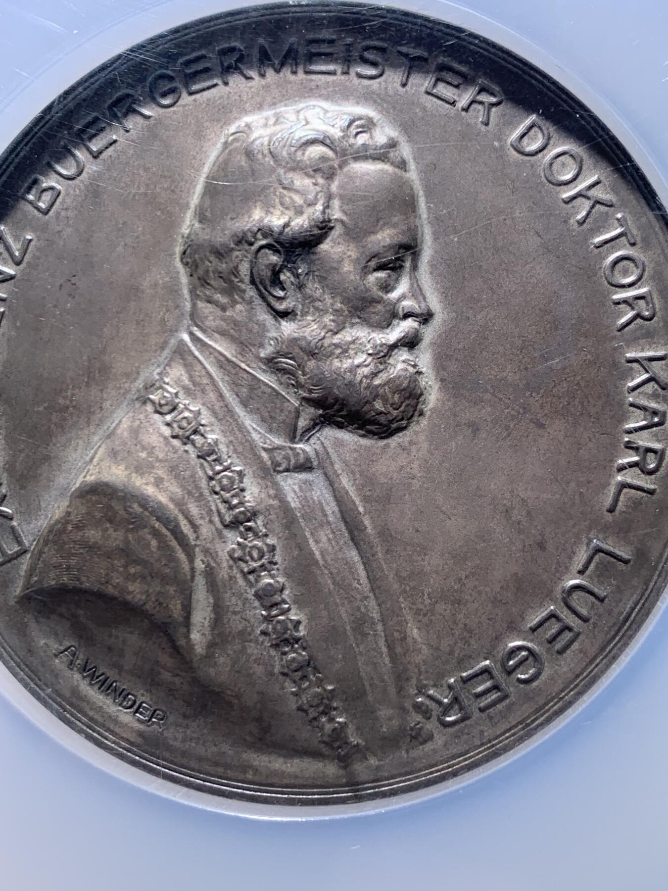 《竞宝斋》第475场 周日，周一 2场连拍 （全场包邮）欢迎送拍 NGC MS64 奥地利维也纳市长卡尔·吕格尔博士纪念银章 加大加厚盒