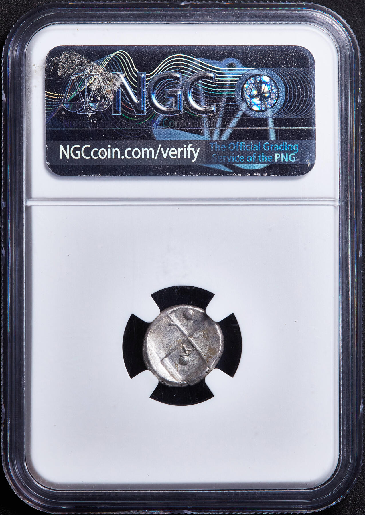 【俄甄集藏】2026年(050)04-01星期三 晚 19:30 全场包邮 古希腊色雷斯切尔松尼索斯城公元前4世纪半德拉克马回首狮子银币，NGC XF，切尔松尼索斯城发行，正面是回首狮子图案，背面为四格戳记，打制清晰，难得