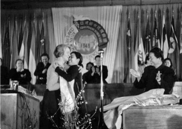 五哥徽章群   29号周日晚上八点4群联拍 铜章