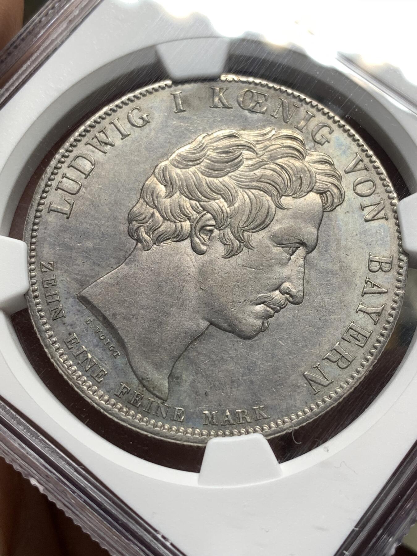 《竞宝斋》第475场 周日，周一 2场连拍 （全场包邮）欢迎送拍 NGC MS61 德国 巴伐利亚 1826 赖兴巴赫和弗劳恩霍夫 泰勒大银币 少见的品种 61的分数 状态感觉低评了