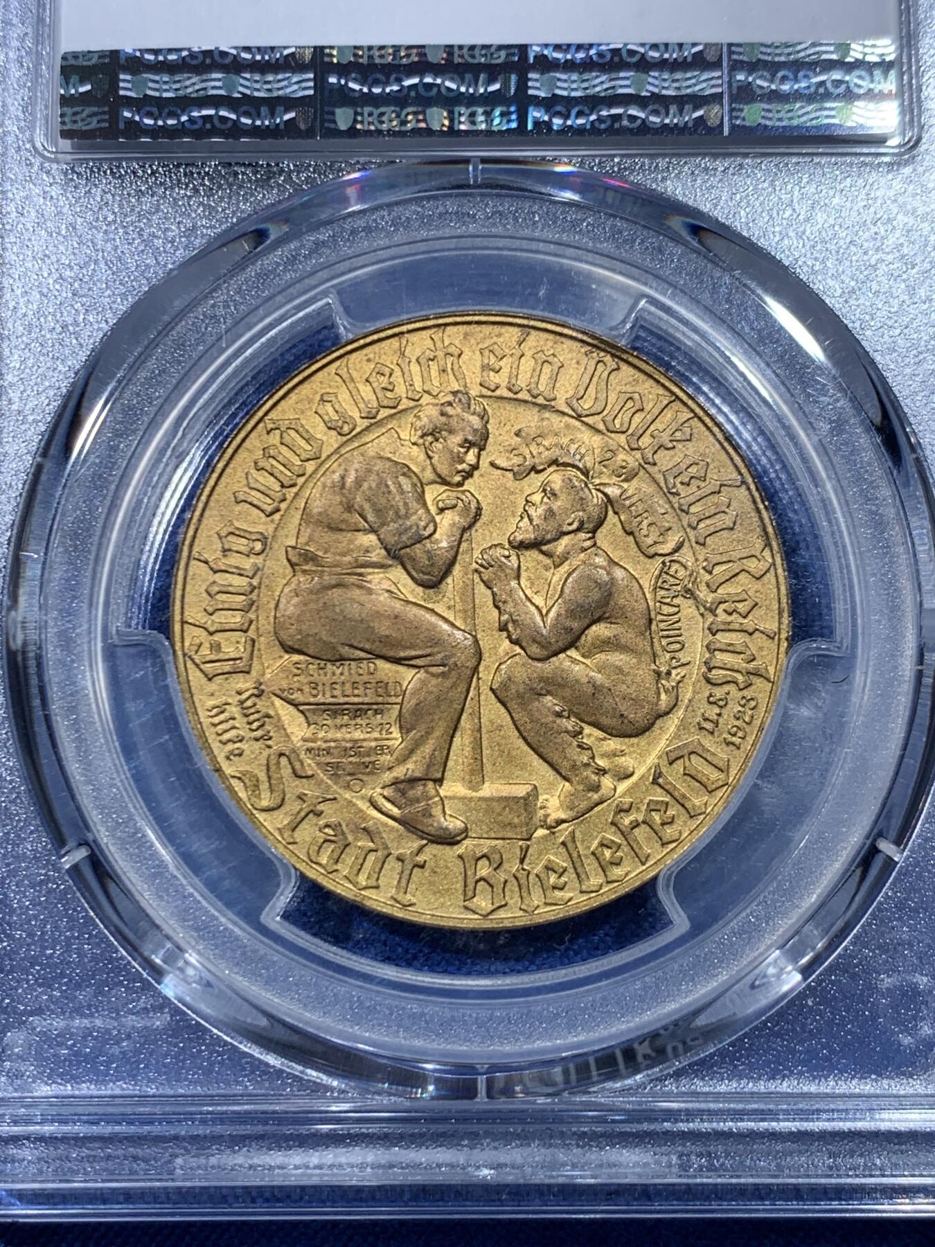 《竞宝斋》第475场 周日，周一 2场连拍 （全场包邮）欢迎送拍 PCGS MS64 德国 德紧 比勒菲尔德 1923年 1金马克 俾斯麦 热门品种 少见高分！