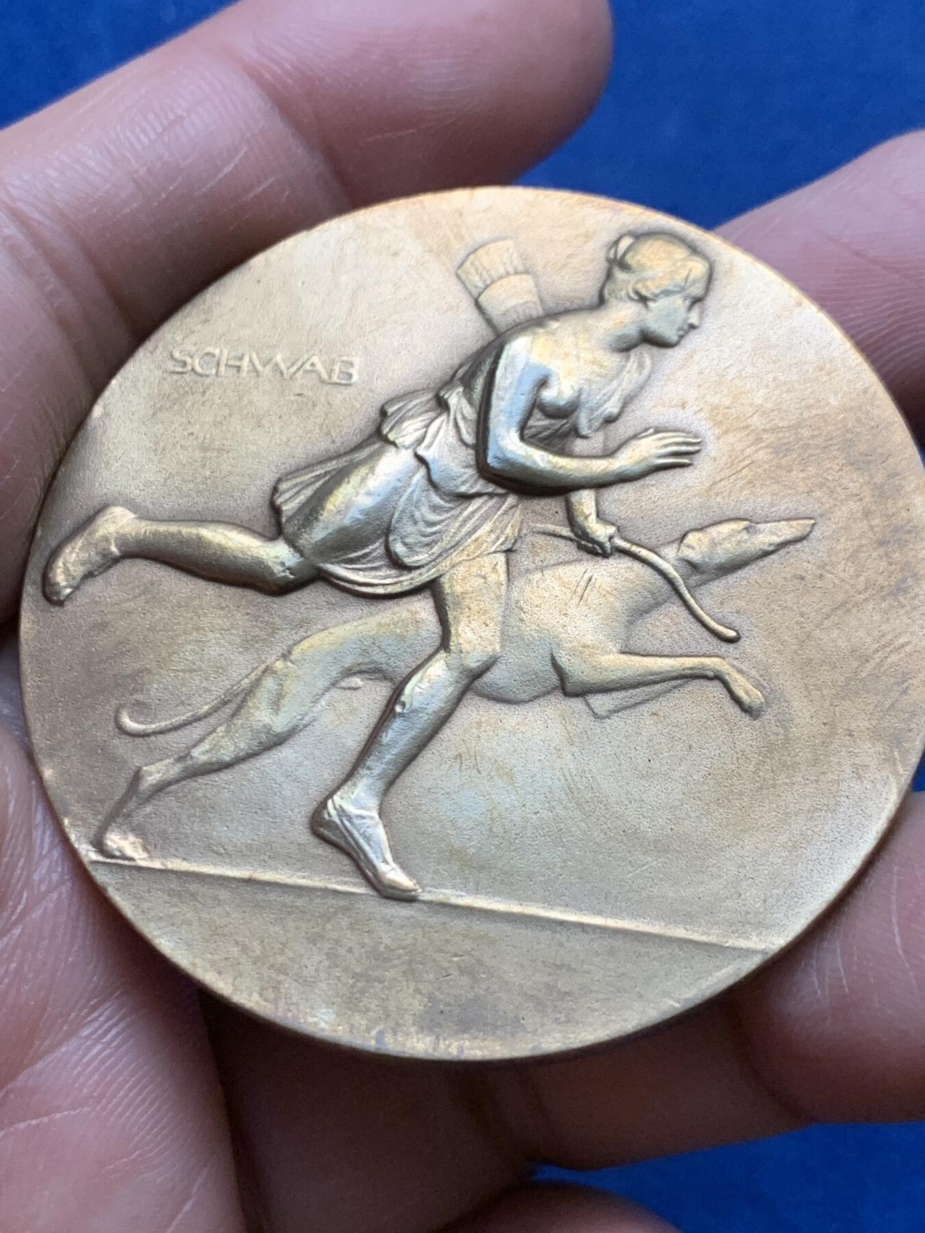 《竞宝斋》第475场 周日，周一 2场连拍 （全场包邮）欢迎送拍 法国狩猎者纪念铜章 50.2克 49.3mm 带盒