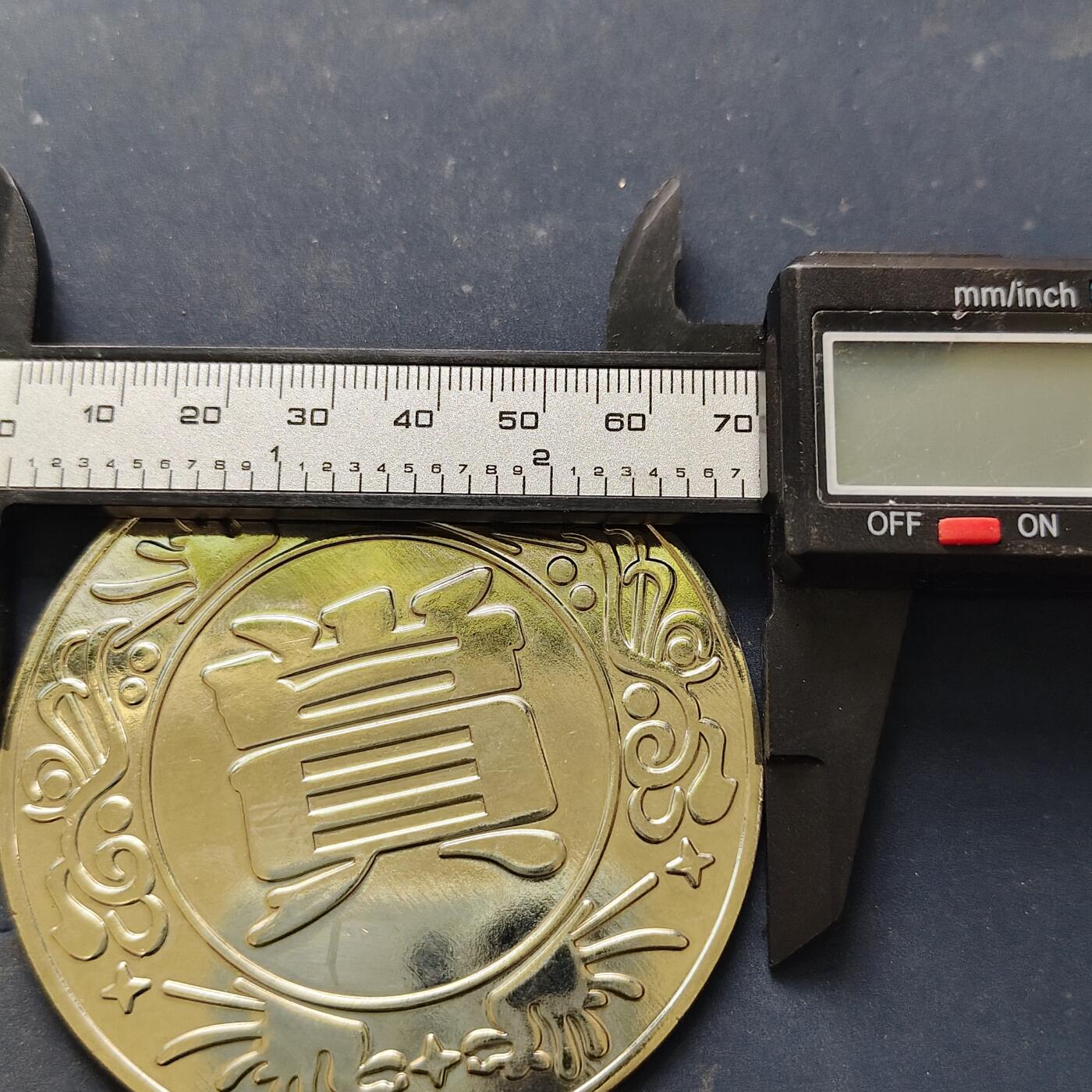 【全场包邮】纯粹捡漏拍516场【专场】 【纪念章】日本胜利纪念章-无铭文