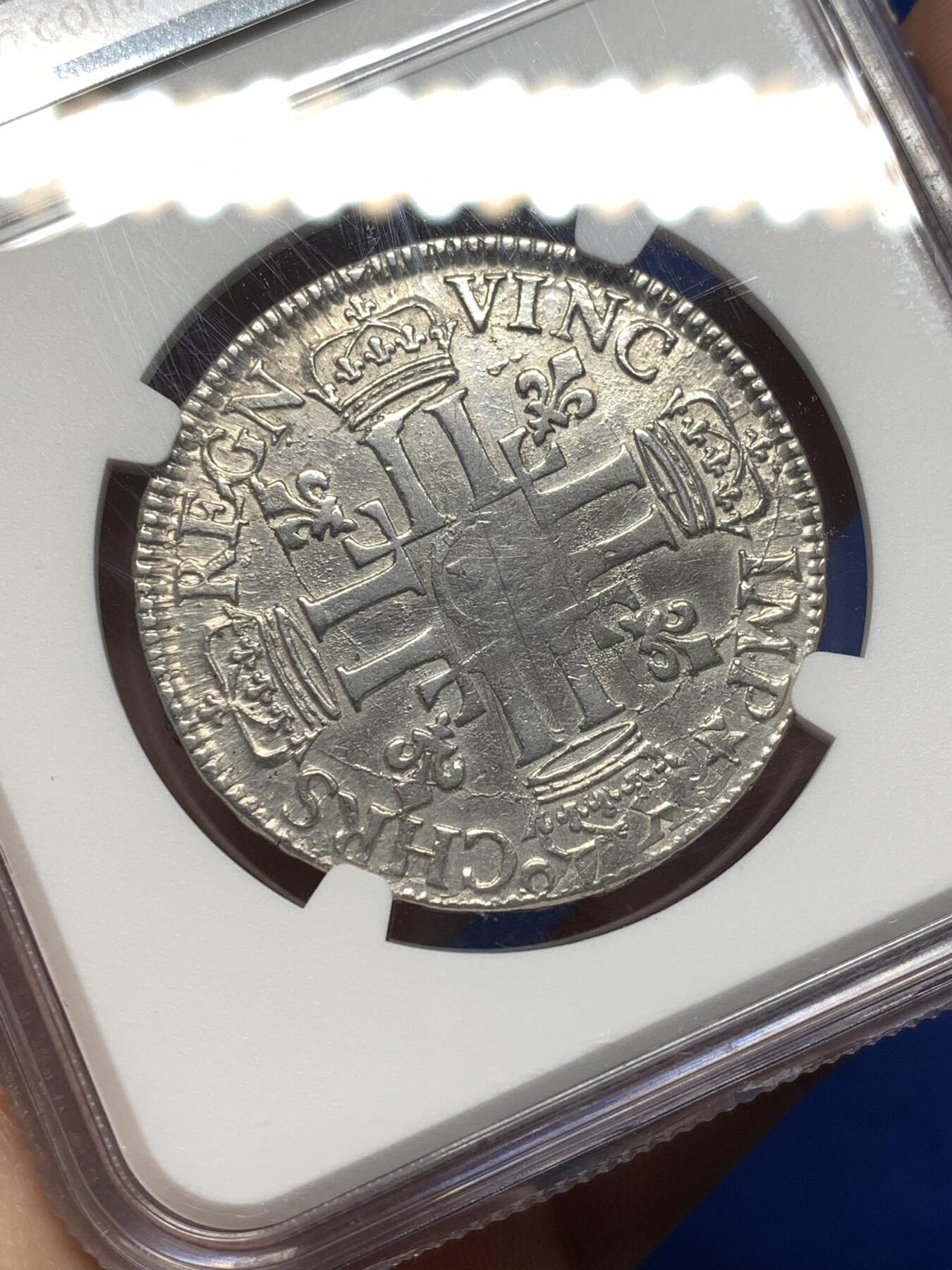 《竞宝斋》第475场 周日，周一 2场连拍 （全场包邮）欢迎送拍 NGC XFD 法国1690年路易十四1/2埃居银币