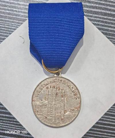 纪念章/纪念币 - 英国伦敦威斯敏斯特教堂（Westminster Abbey）的修复纪念奖章，具有特殊的历史材质意义。