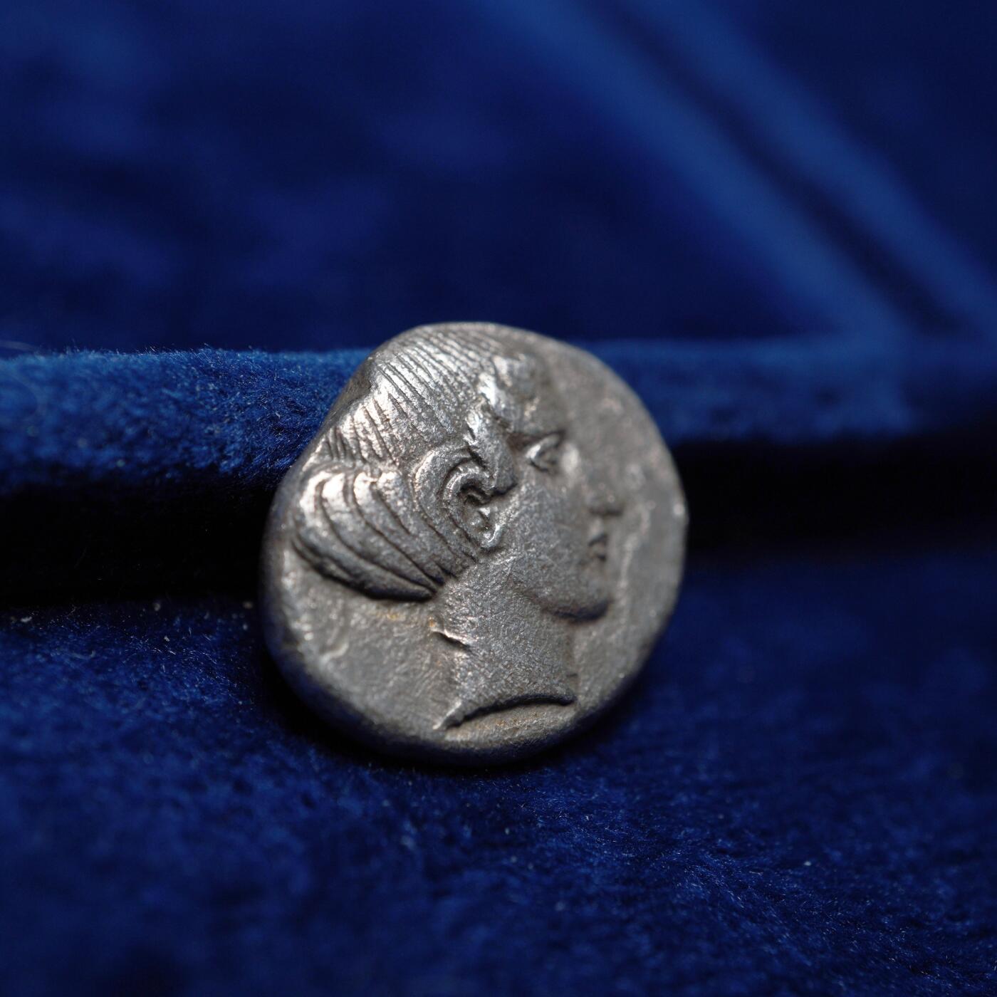 琋语集藏2026年04月欧洲古典打制币拍卖 古希腊卢卡尼亚地区宁芙女神与猫头鹰1德拉克马银币