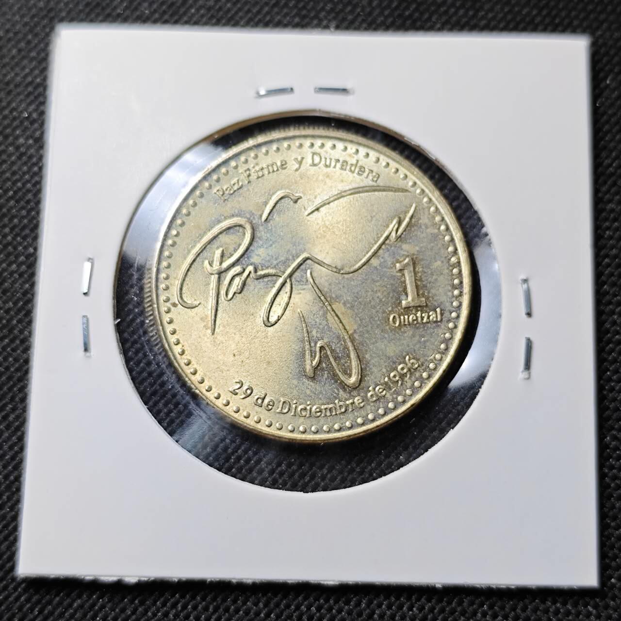 KK钱币收藏小铺  第410期 2月预留时间 周末发货  2001危地马拉1格查尔 好品