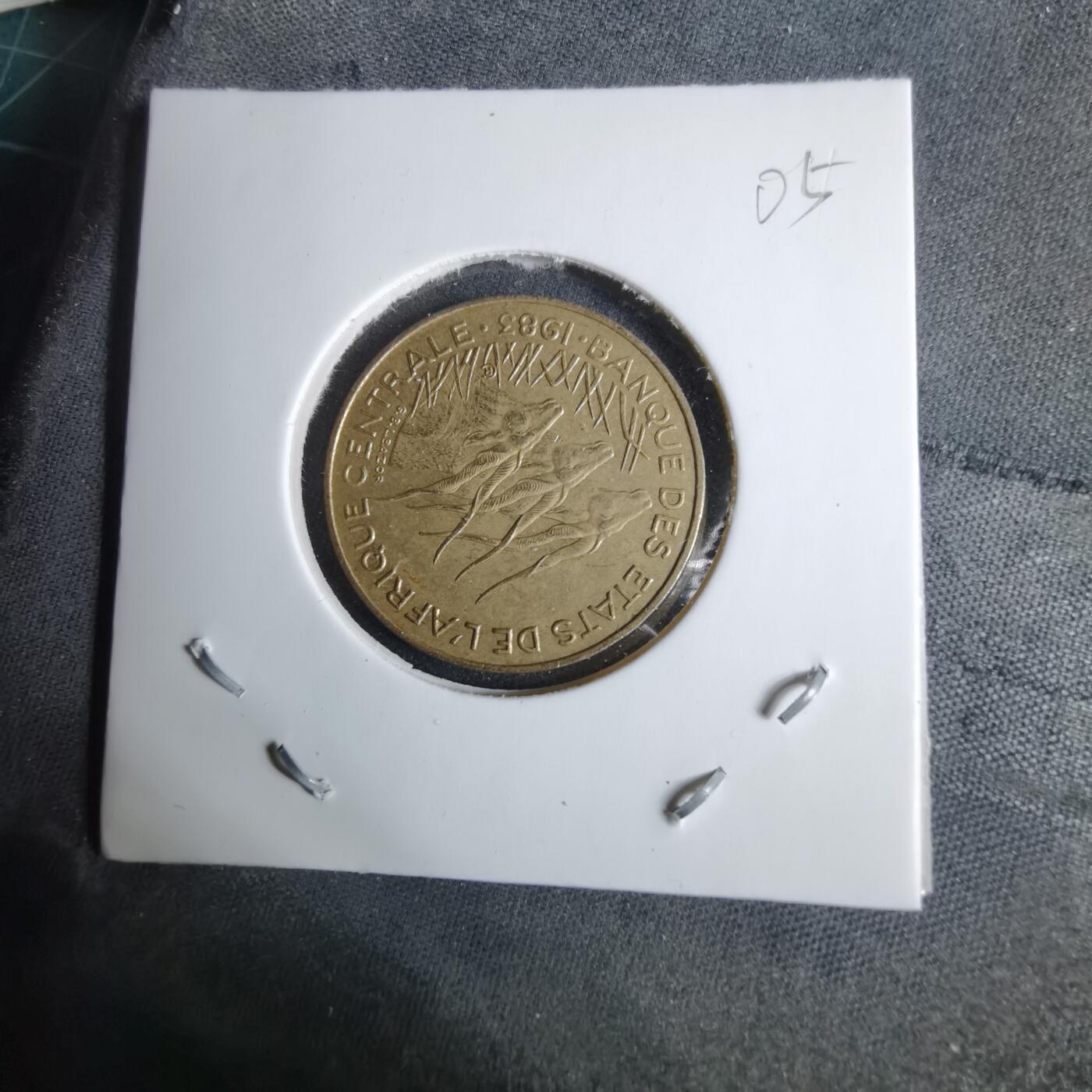 沼泽如烟--第1038场 中非1983年10法郎