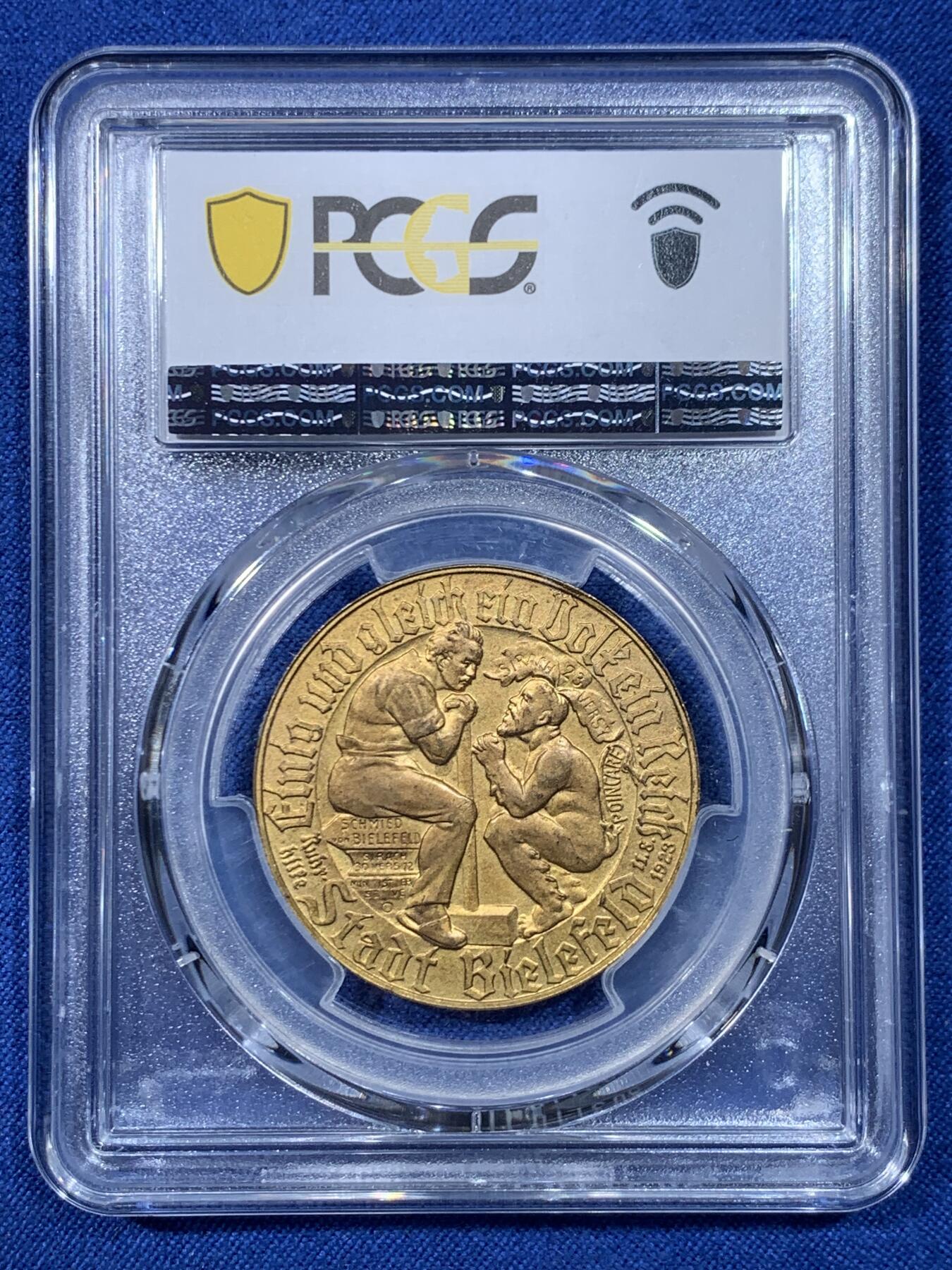 《竞宝斋》第475场 周日，周一 2场连拍 （全场包邮）欢迎送拍 PCGS MS64 德国 德紧 比勒菲尔德 1923年 1金马克 俾斯麦 热门品种 少见高分！