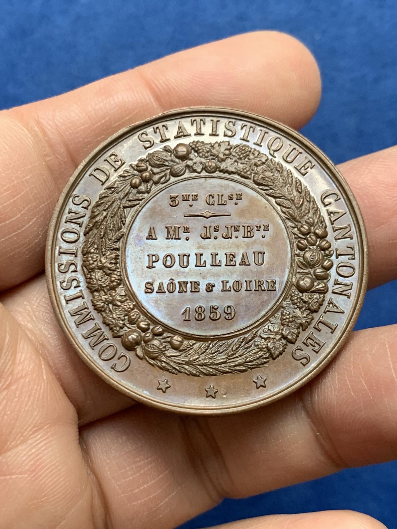 《竞宝斋》第475场 周日，周一 2场连拍 （全场包邮）欢迎送拍 法国1859年拿破仑三世铜章 33.5克 41.2mm 手指铜标 带盒