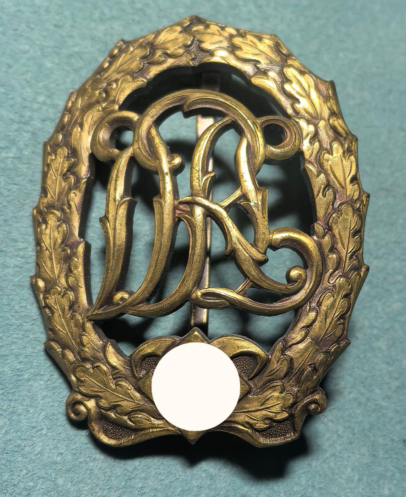 盛世勋华——号角文化勋章邮票专场拍卖第311期 德国（1939）铜级体能奖章 带厂标