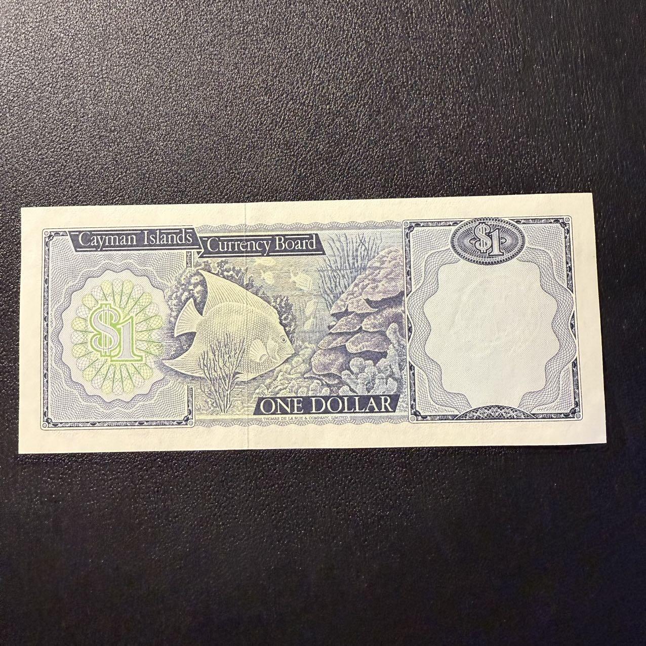 第16期 开曼群岛 1971年1元 全新unc