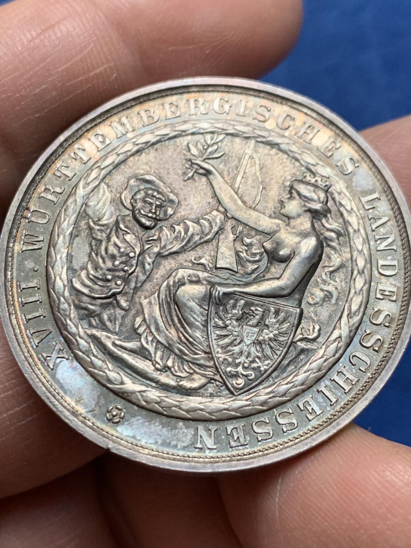 《竞宝斋》第475场 周日，周一 2场连拍 （全场包邮）欢迎送拍 1902年德国埃斯林根射击节银章 十分少见的小射击节 21.5克 37.8mm 边有打磨痕迹 细节见图