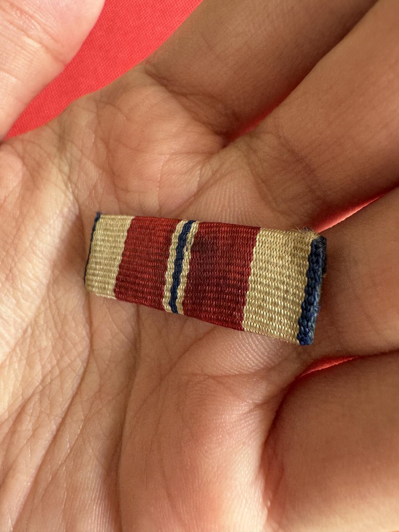 五哥徽章群   29号周日晚上八点4群联拍 略章