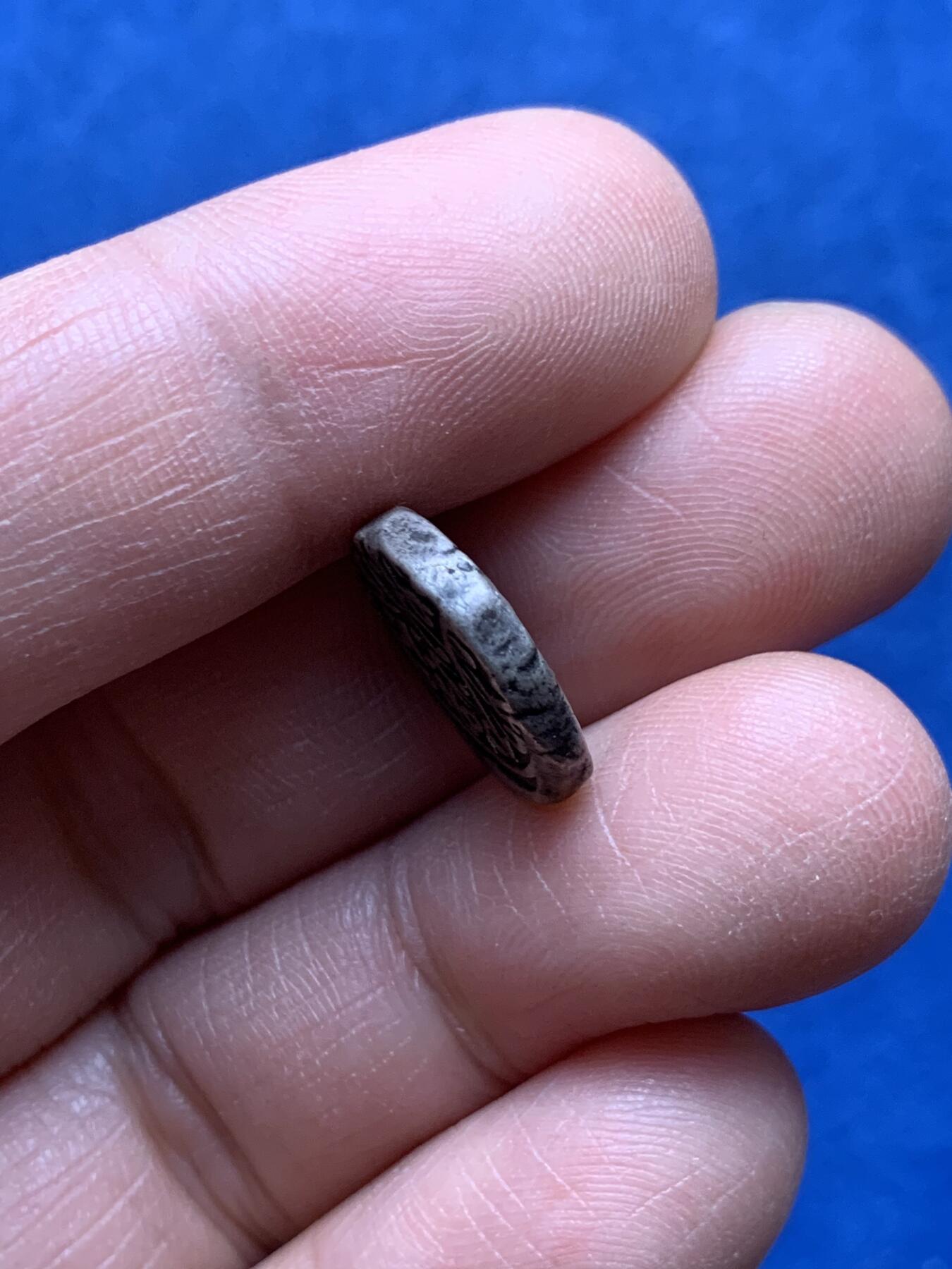 《竞宝斋》第475场 周日，周一 2场连拍 （全场包邮）欢迎送拍 印度卡其邦1862（1920）年1/2kori银币，重约4.6克，少见小面值，年份清晰