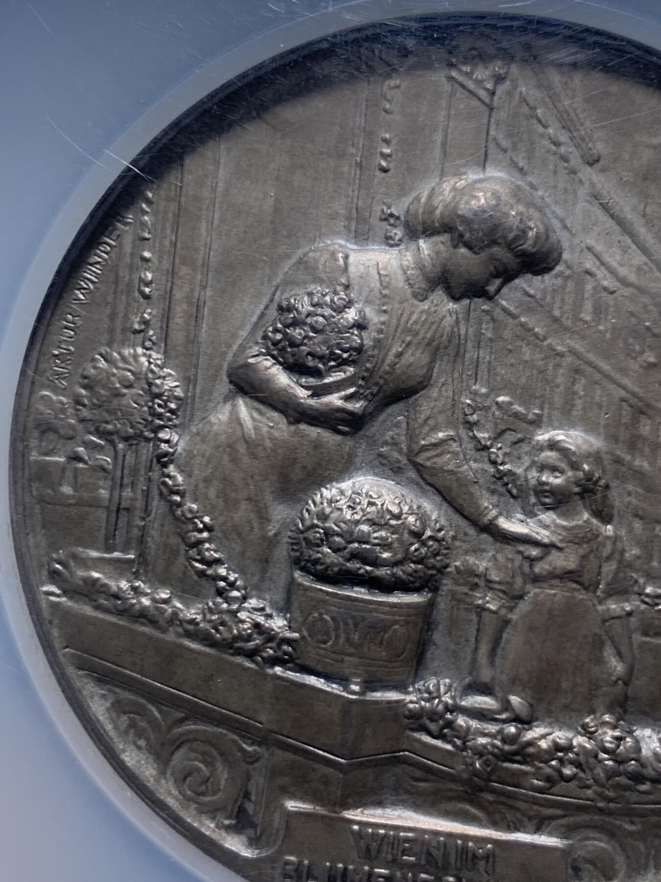 《竞宝斋》第475场 周日，周一 2场连拍 （全场包邮）欢迎送拍 NGC MS64 奥地利维也纳市长卡尔·吕格尔博士纪念银章 加大加厚盒