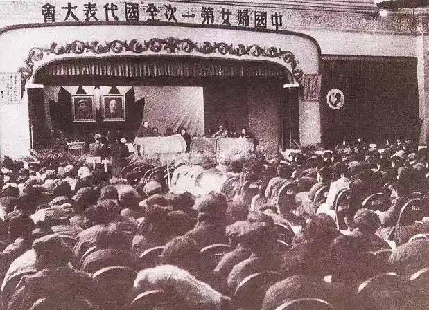 五哥徽章群   29号周日晚上八点4群联拍 名家