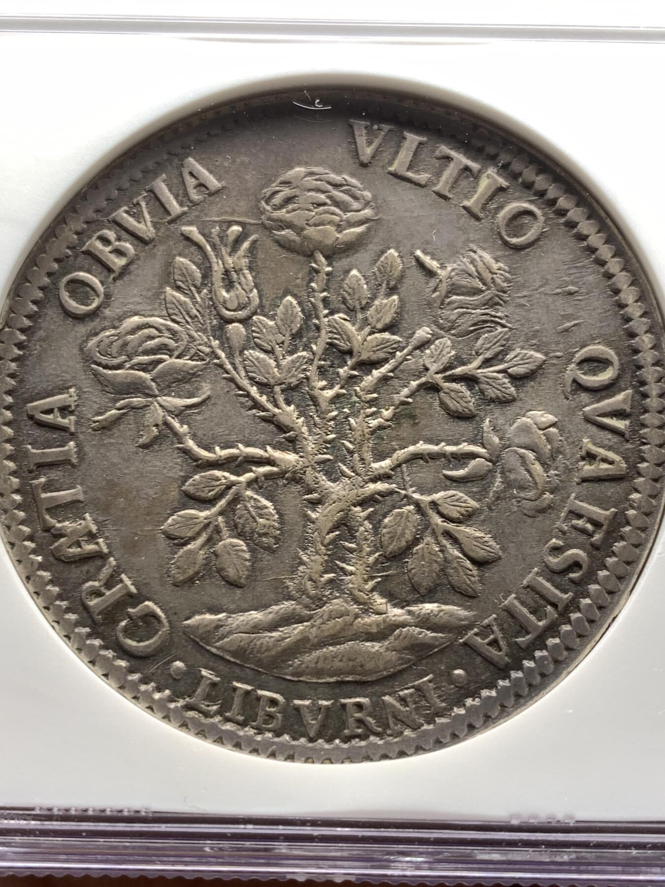 《竞宝斋》第475场 周日，周一 2场连拍 （全场包邮）欢迎送拍 NGC AU53 意大利1700年玫瑰大银币 热门品种 枪灰色均匀包浆 铸造光泽强烈 上海NGC评级 明显低评 美第奇家族的余晖