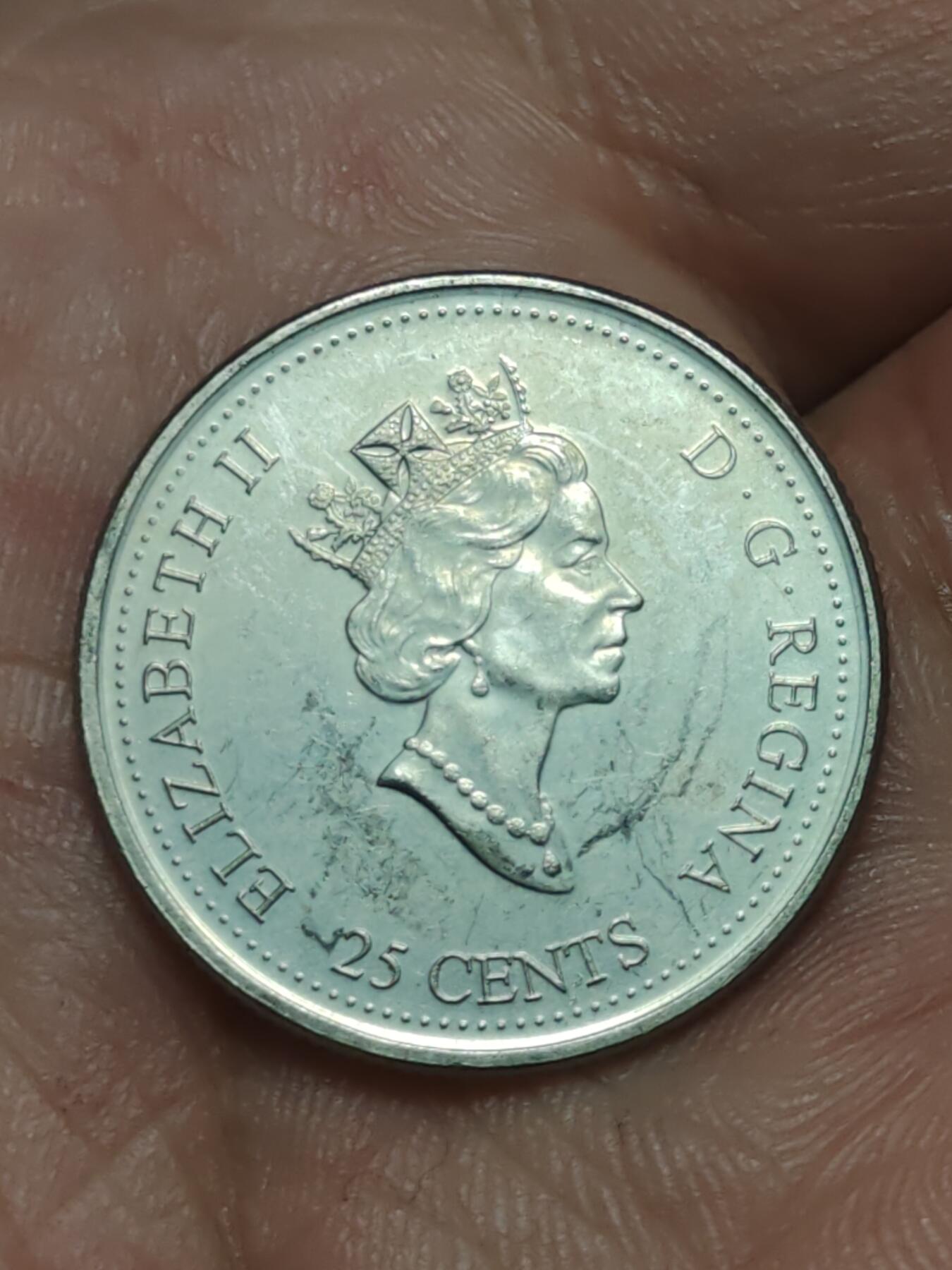 2026年第三十八场(总第二百零七场）外国好品散币场(免佣金) 加拿大🇨🇦2000单年份纪念币(千禧年纪念币，自由主题)