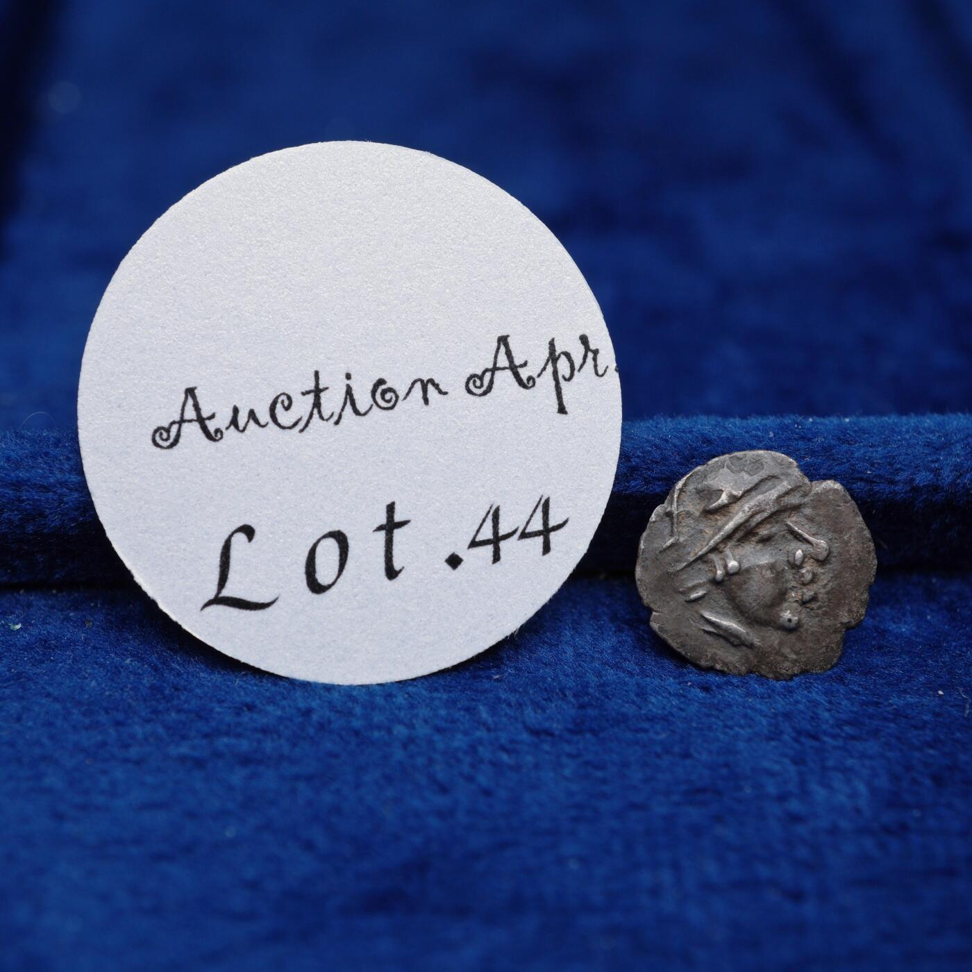 琋语集藏2026年04月欧洲古典打制币拍卖 月氏仿巴克特里亚攸克拉提底斯一世奥波银币