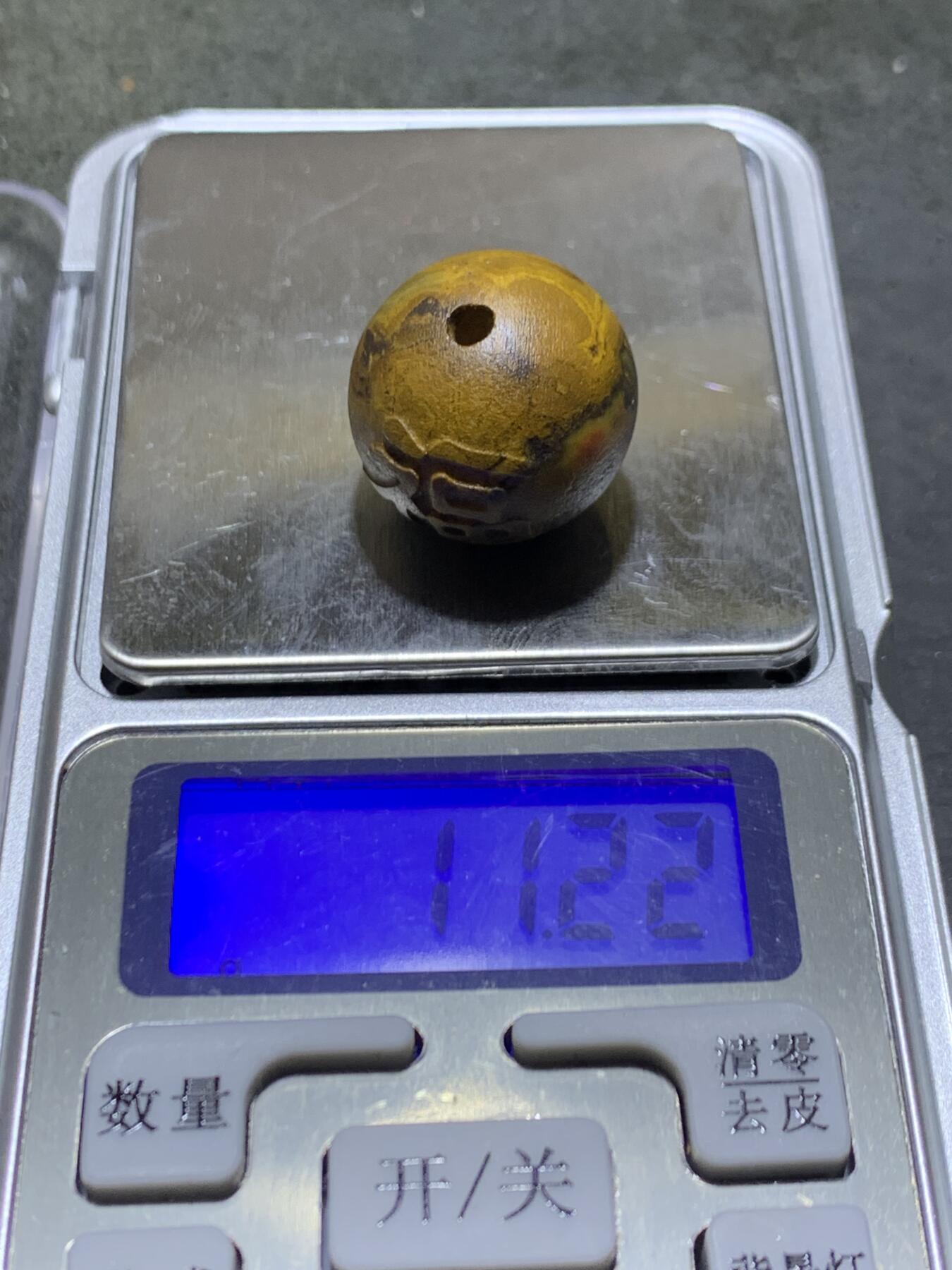 精美亚光风化纹天眼图案战国红玛瑙手工雕刻福字2.0单珠一颗！