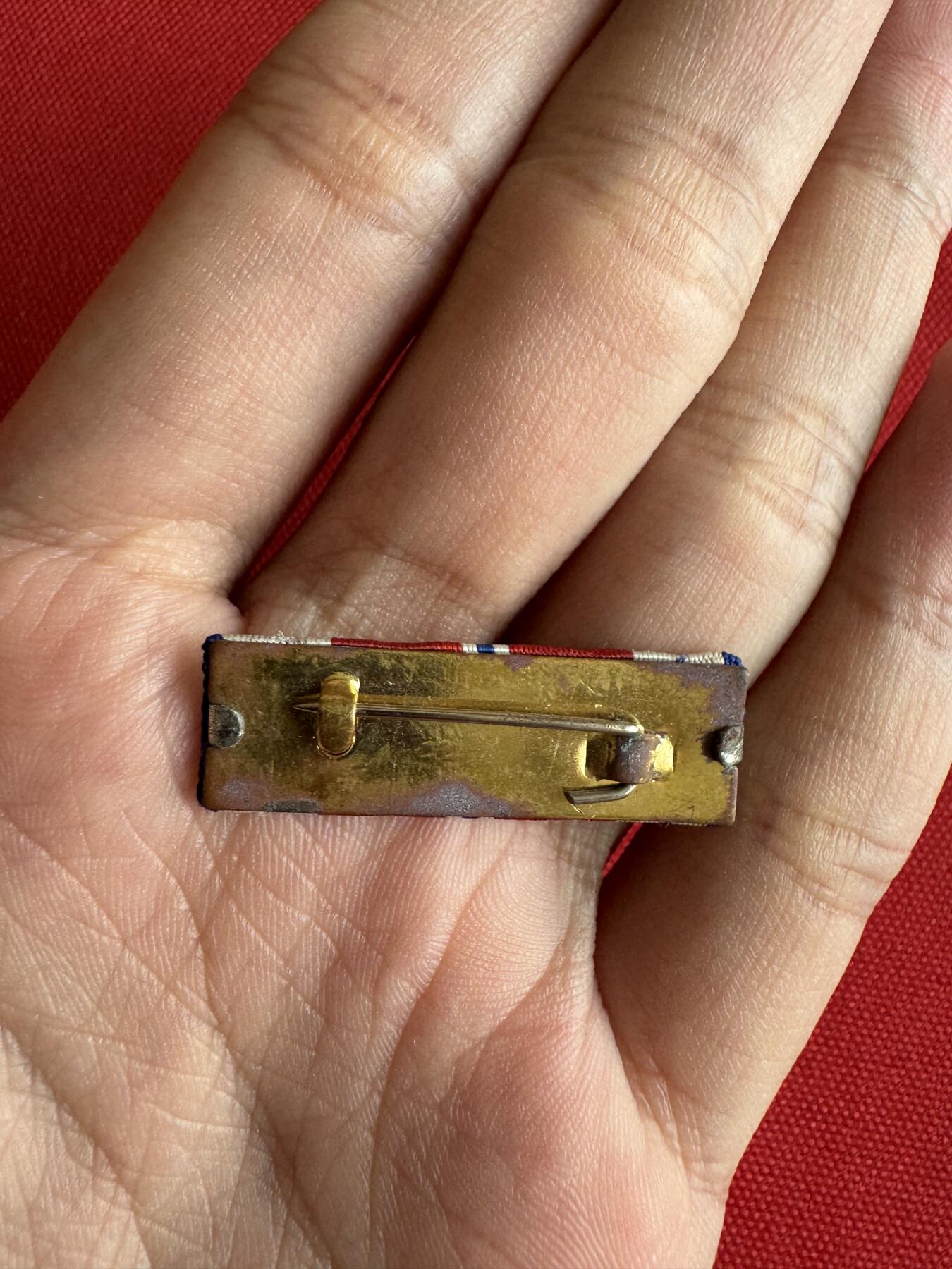 五哥徽章群   29号周日晚上八点4群联拍 略章