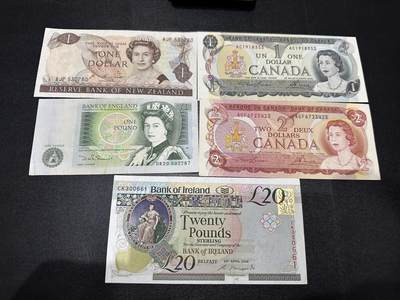 《外钞收藏家》第六百二十二期（精品场）（长期征集拍品、欢迎藏友们联系合作） - 新西兰、加拿大、英国女王+北爱尔兰20镑 非全新 品相如图