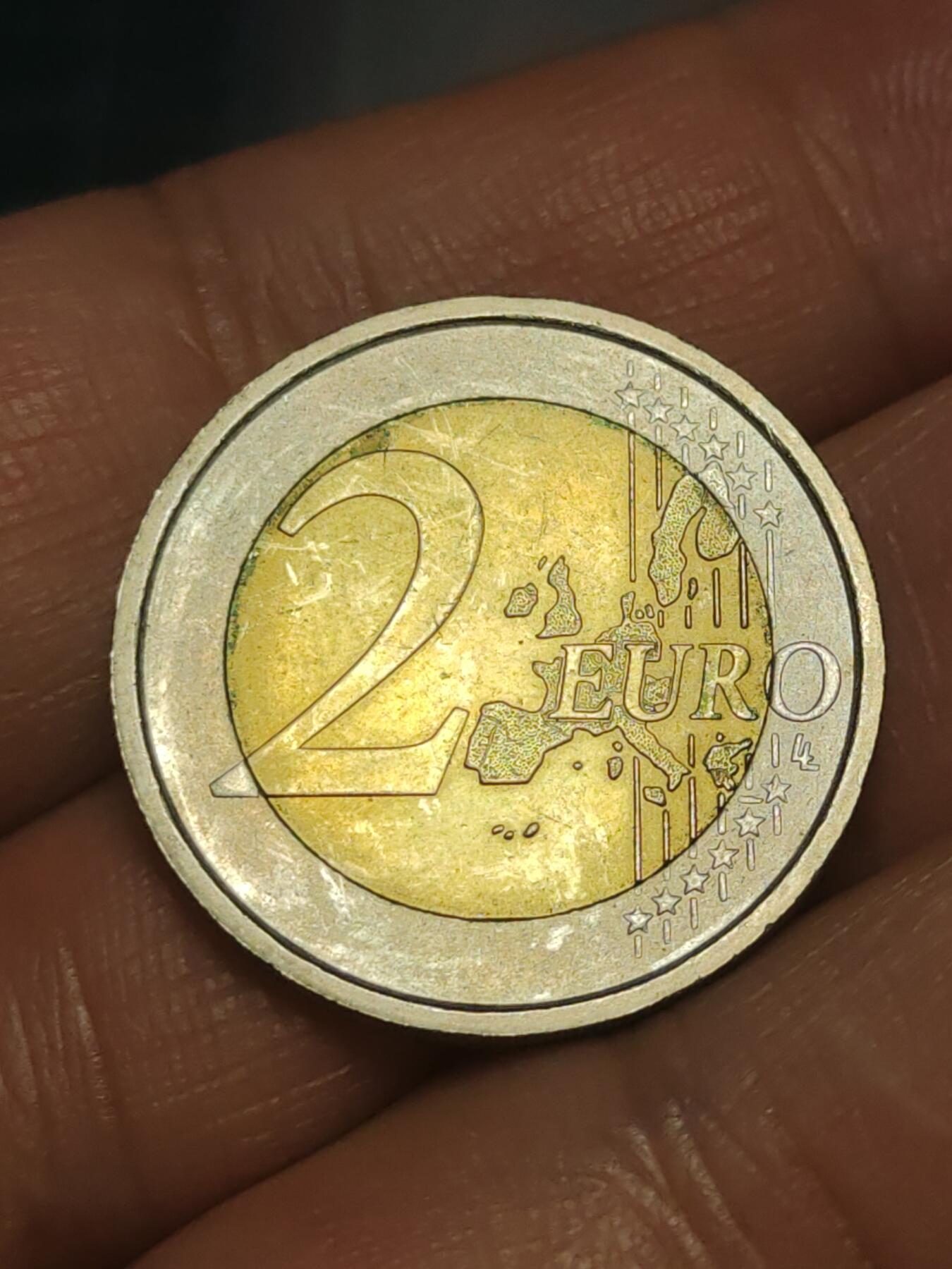 2026年第三十八场(总第二百零七场）外国好品散币场(免佣金) 意大利🇮🇹2002年2欧元(第一版欧洲地图，首发年)