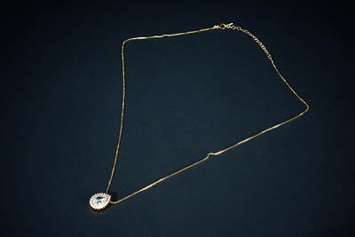 上海都达杂项专场六十九【全场包邮】 - 天然莫桑钻心形项链94-164