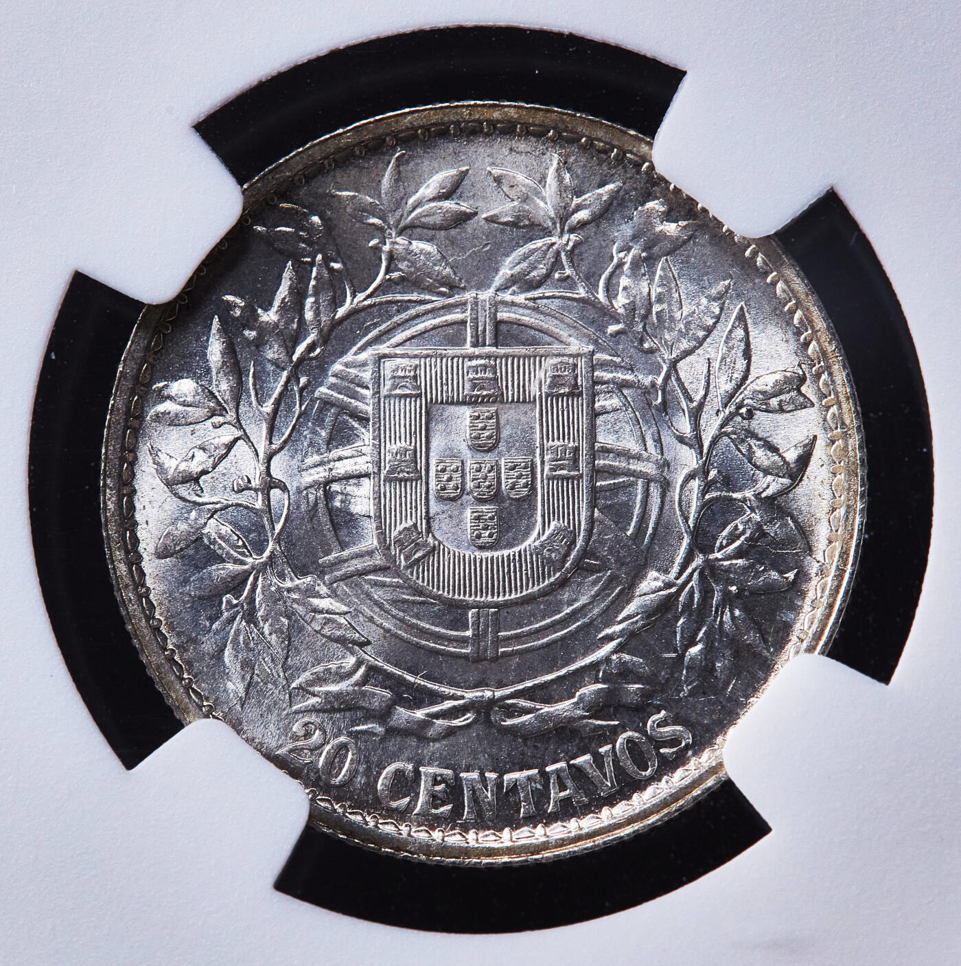 【俄甄集藏】2026年(050)04-01星期三 晚 19:30 全场包邮 葡萄牙1916年女神20分银币，NGC MS62，该版的总筋品种，转光品相