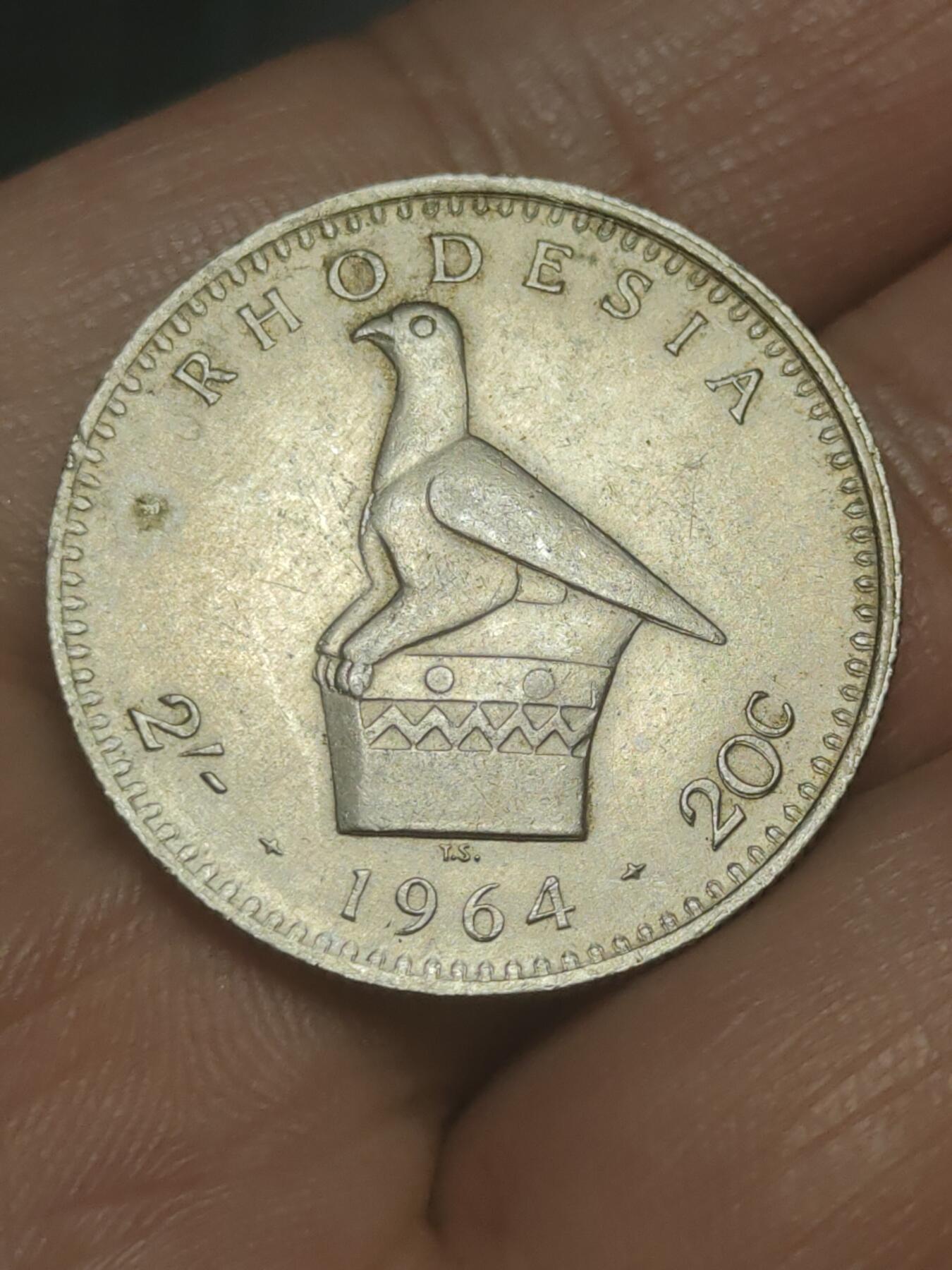 2026年第三十八场(总第二百零七场）外国好品散币场(免佣金) 英属罗德西亚1964单年份2先令/20分双面值(伊丽莎白二世中年花冠)