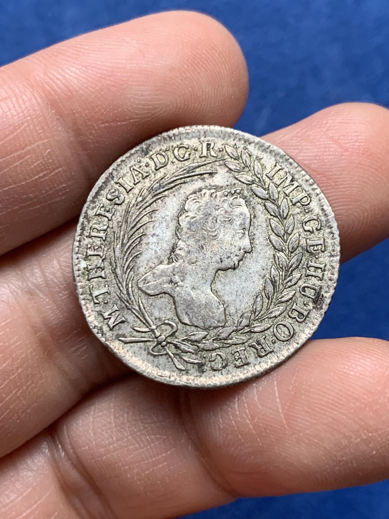 《竞宝斋》第475场 周日，周一 2场连拍 （全场包邮）欢迎送拍 神圣罗马帝国奥地利1757年玛丽亚特蕾莎20克鲁泽银币