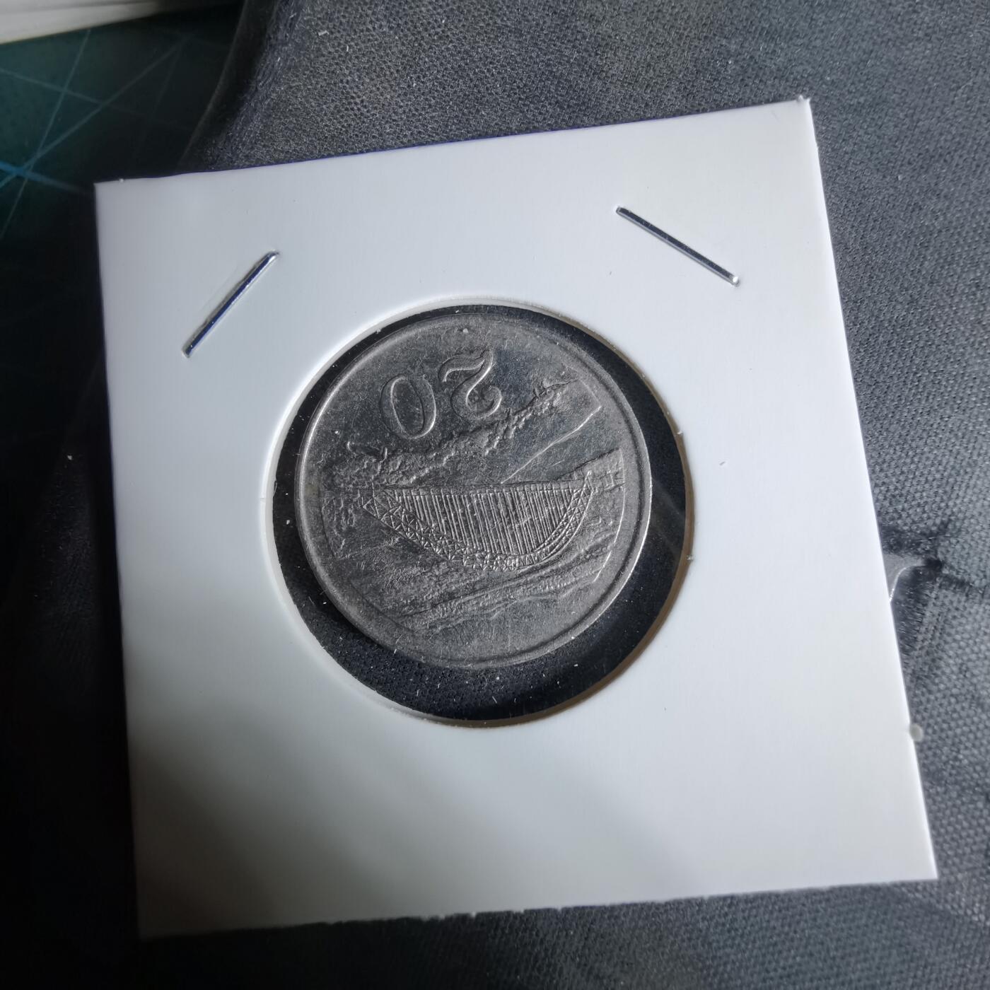 沼泽如烟--第1038场 津巴布韦1997年20分