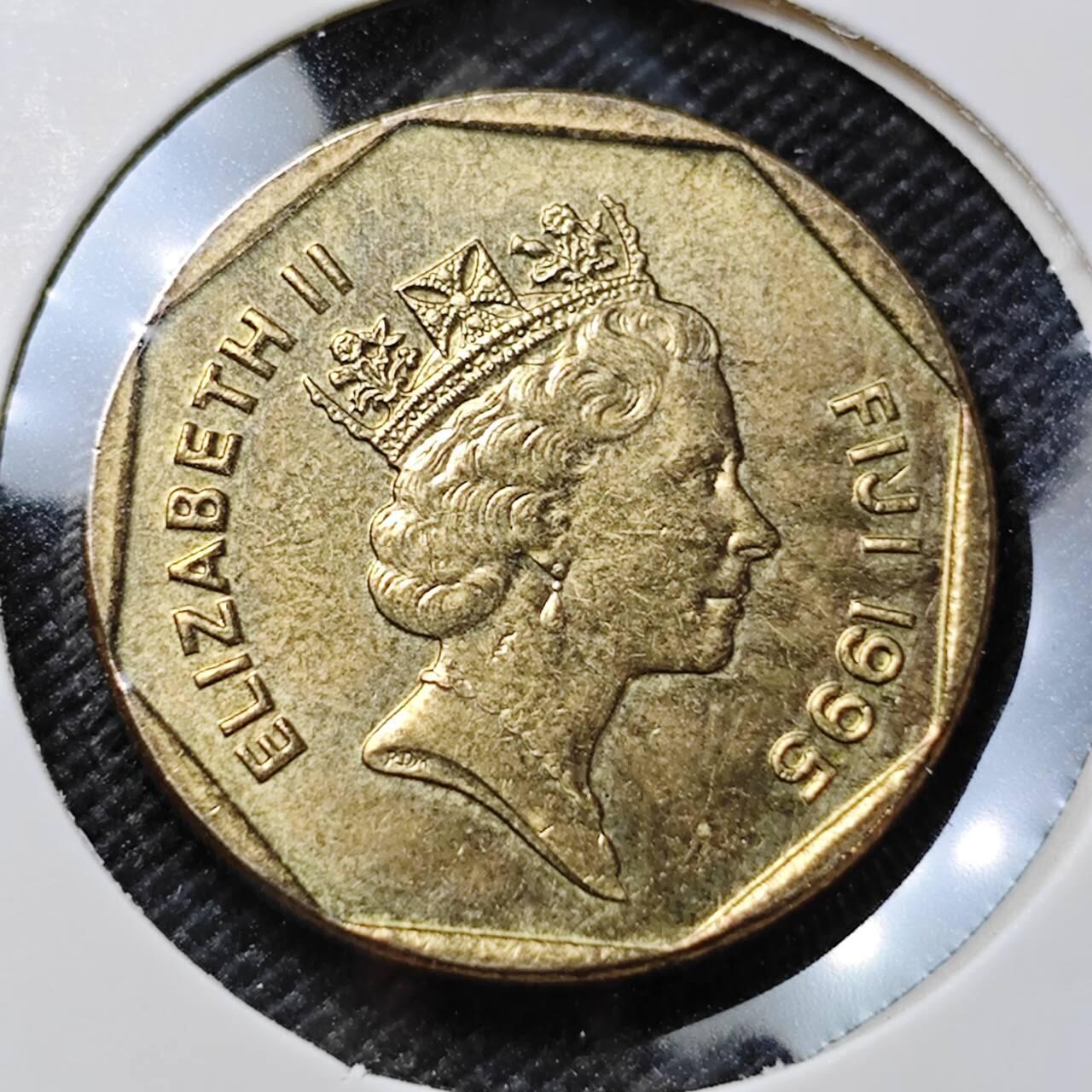 KK钱币收藏小铺  第412期 2月预留时间 周末发货 1995斐济1元 