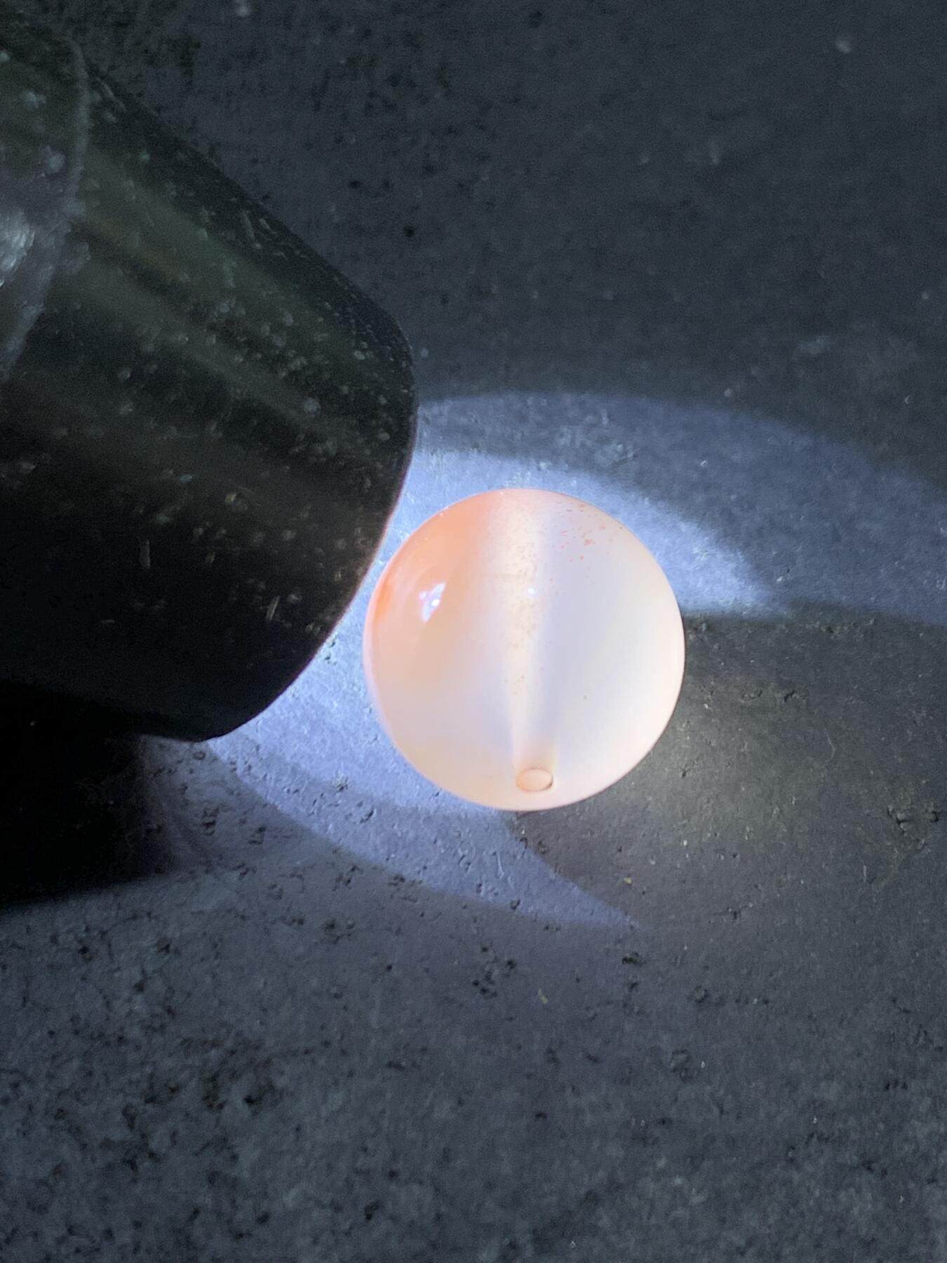 精美川料南红玛瑙荔枝冻飘红圆珠一颗