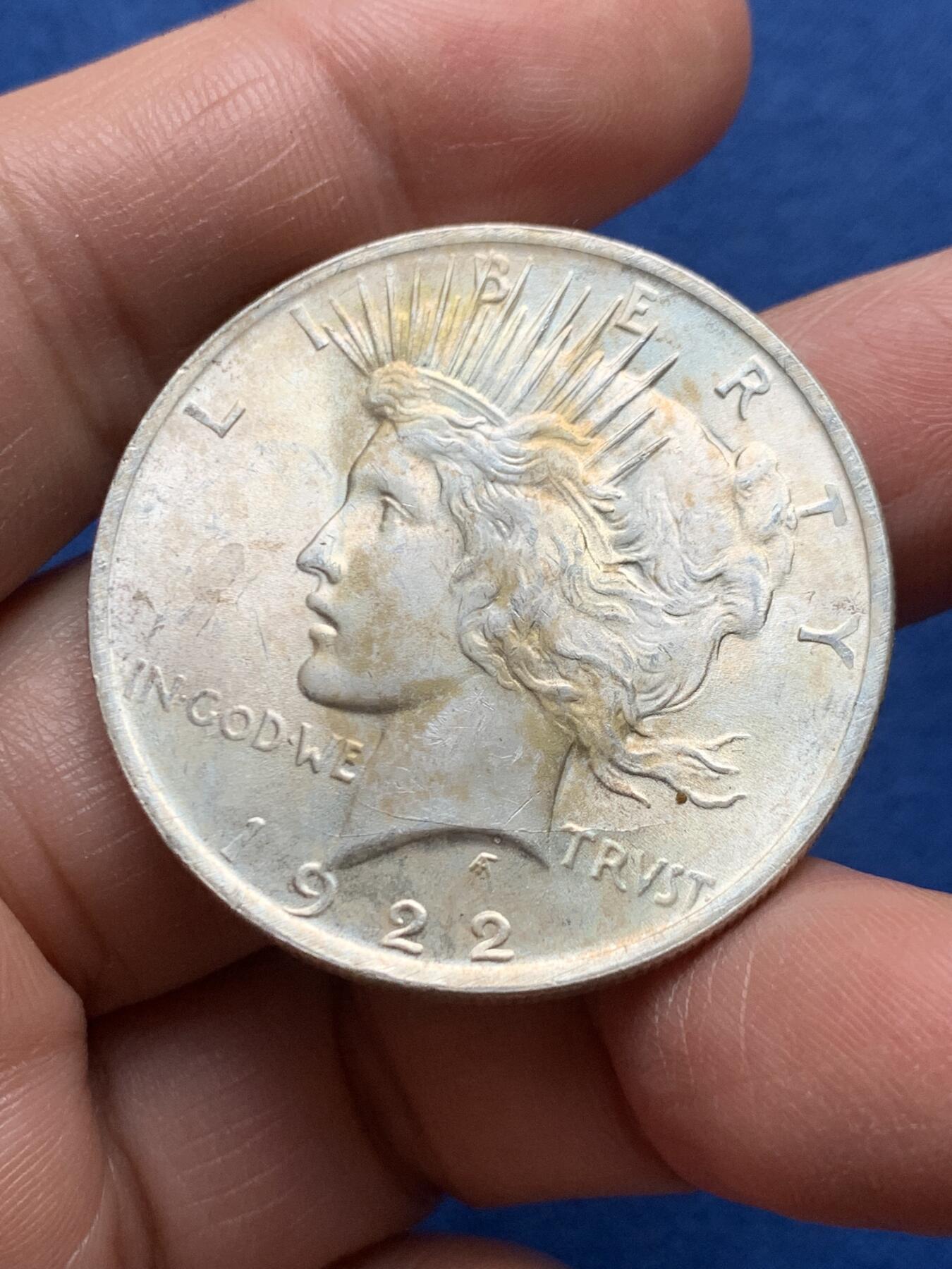 《竞宝斋》第475场 周日，周一 2场连拍 （全场包邮）欢迎送拍 美国1922年和平一美元银币