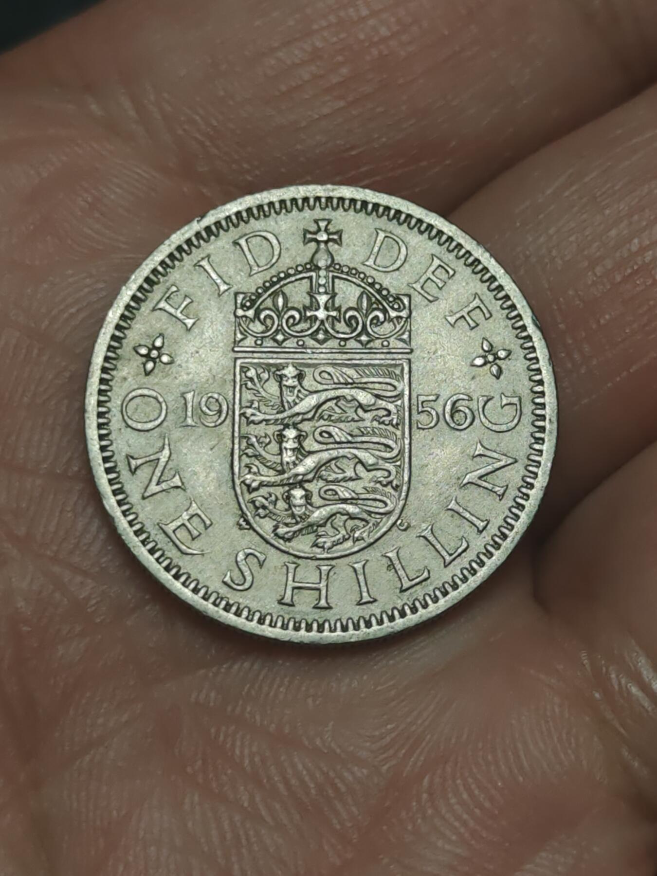 2026年第三十八场(总第二百零七场）外国好品散币场(免佣金) 英国🇬🇧1956年1先令(伊丽莎白二世青年桂冠第二版，英格兰盾徽版)