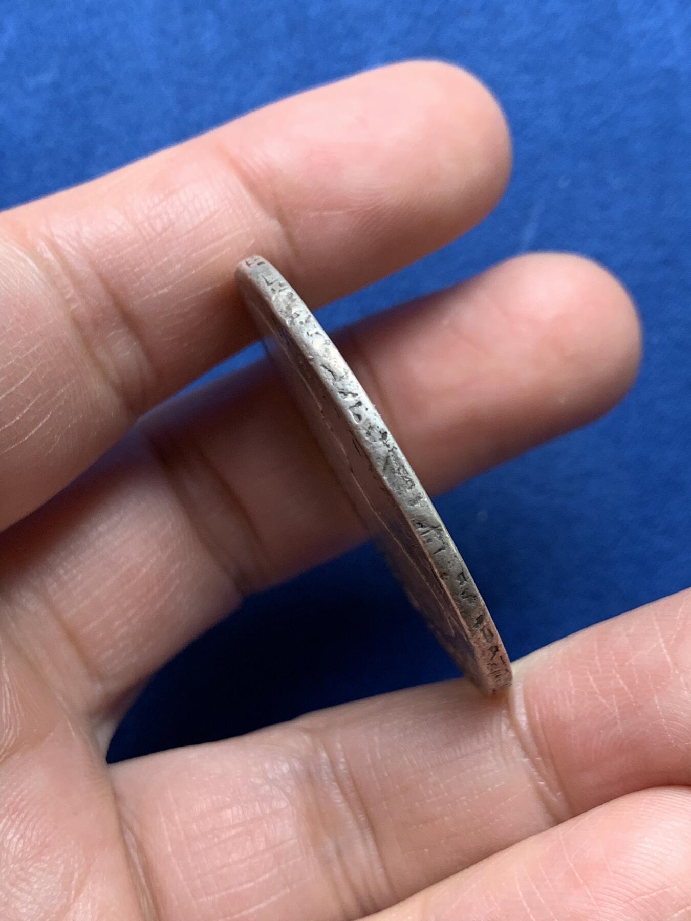 《竞宝斋》第475场 周日，周一 2场连拍 （全场包邮）欢迎送拍 西属墨西哥1805年MO TH卡洛斯四世双柱银币