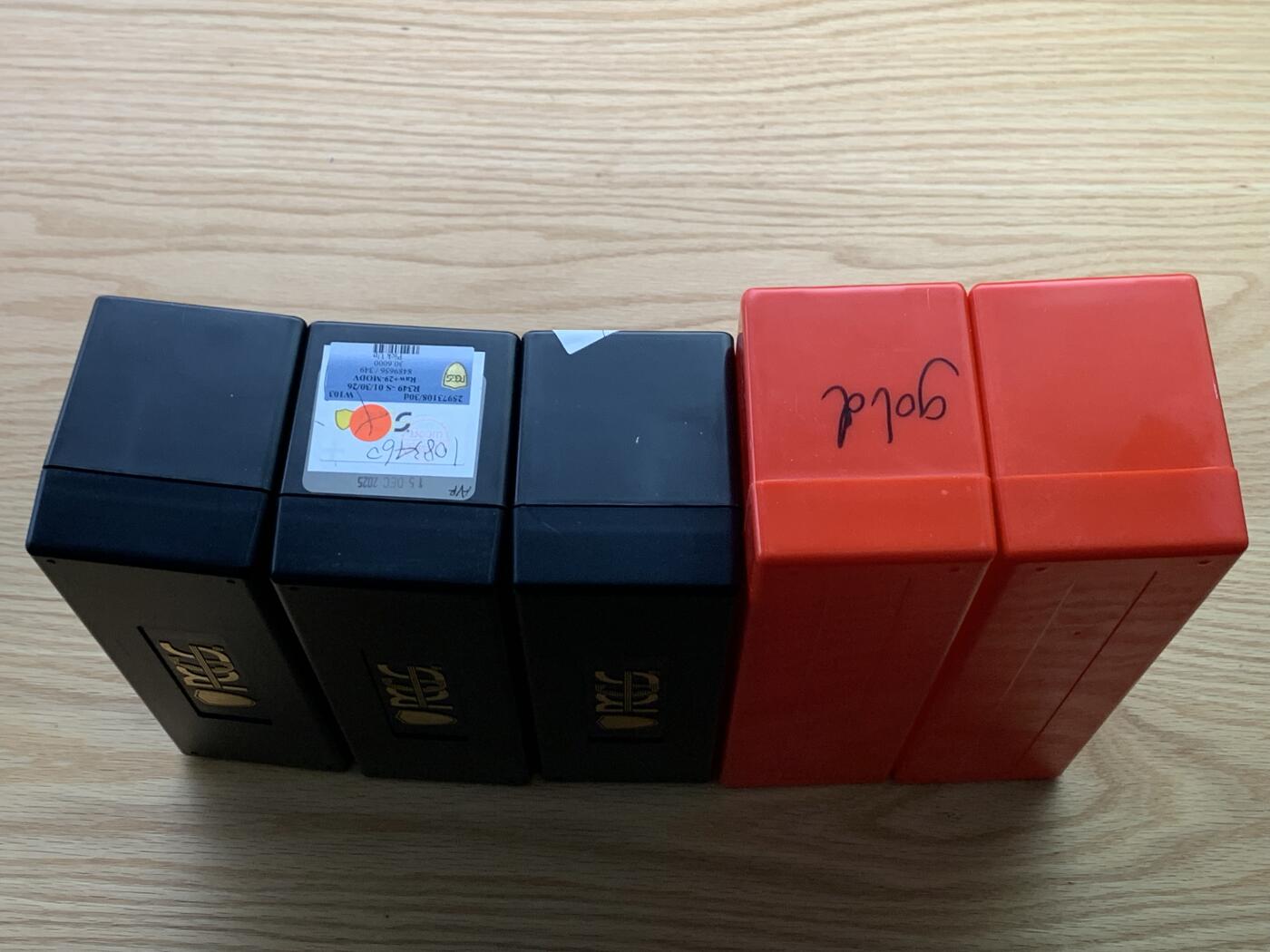 《竞宝斋》第475场 周日，周一 2场连拍 （全场包邮）欢迎送拍 5个一组 PCGS 20枚装3个+通用20枚装2个可装NGC评级币