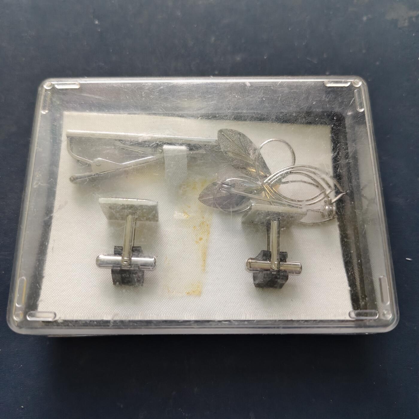 【全场包邮】纯粹捡漏拍516场【专场】 【杂件】领带夹+袖钉一套-黄绿方格款