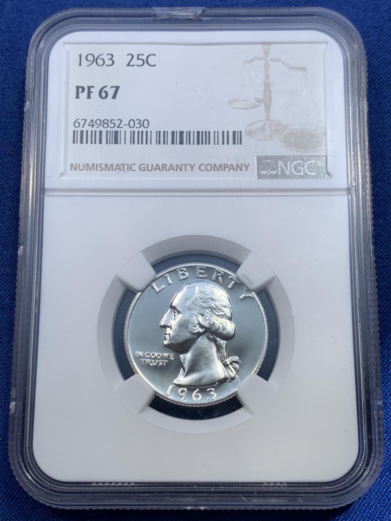 《竞宝斋》第475场 周日，周一 2场连拍 （全场包邮）欢迎送拍 NGC PF67 美国1963年华盛顿25分银币 少见精制版本 盒子上沿有磕