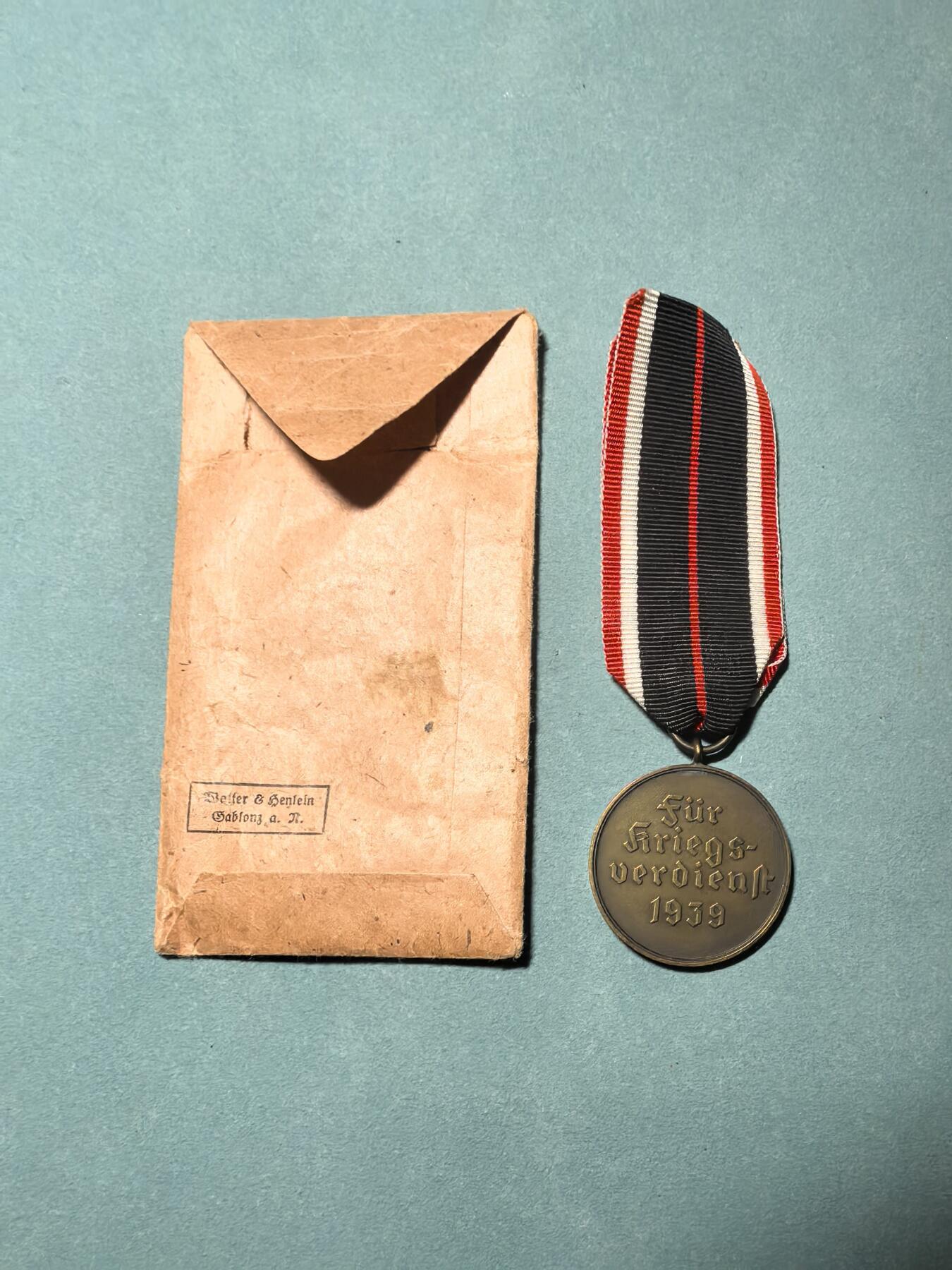 盛世勋华——号角文化勋章邮票专场拍卖第311期 德国（1939）战功十字奖章 带原纸袋（带标，章无标）