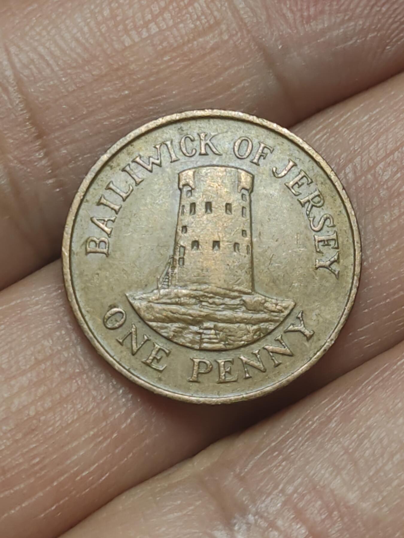 2026年第三十八场(总第二百零七场）外国好品散币场(免佣金) 英属泽西岛1985年1便士(伊丽莎白二世中年花冠，十进制第三套第一版，青铜材质无磁版)