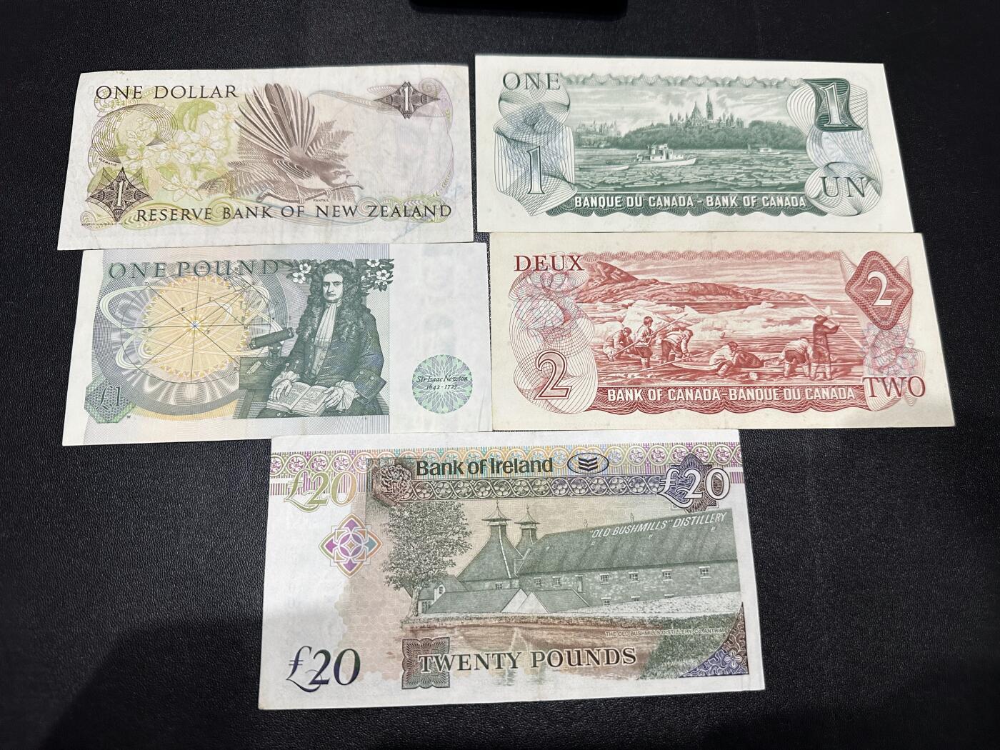 《外钞收藏家》第六百二十二期（精品场）（长期征集拍品、欢迎藏友们联系合作）