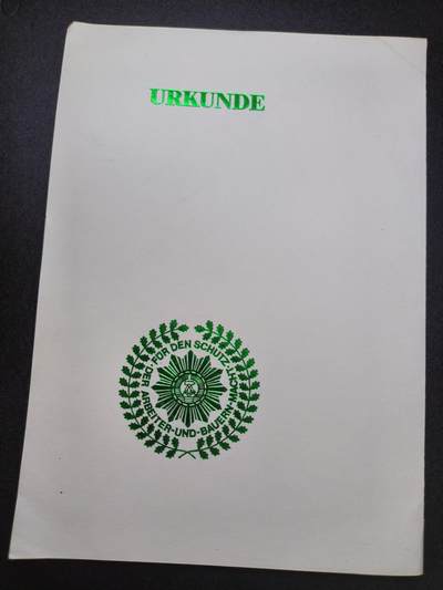 云宸嘉赏-勋臻文献佳藏优品精选场次（低佣 转发佣金红包） - 民主德国人民警察志愿助手（Freiwilliger Helfer）忠诚服务与协作证书  全新空白 详细翻译见简介 