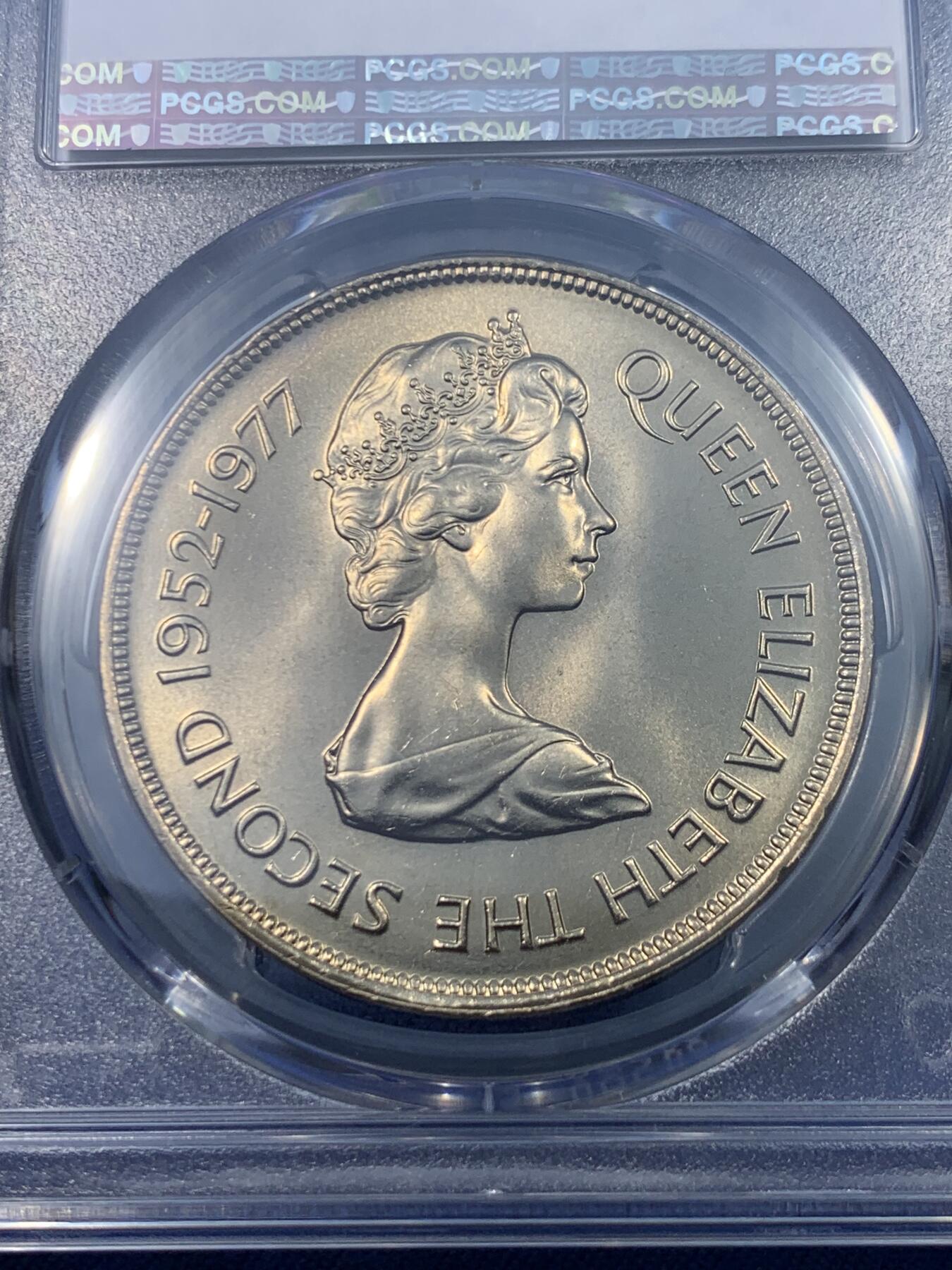 《竞宝斋》第475场 周日，周一 2场连拍 （全场包邮）欢迎送拍 PCGS MS65 福克兰群岛1977伊丽莎白女王二世登基25周年25便士纪念币 车轮光状态漂亮 亚军分 更高分仅2枚！